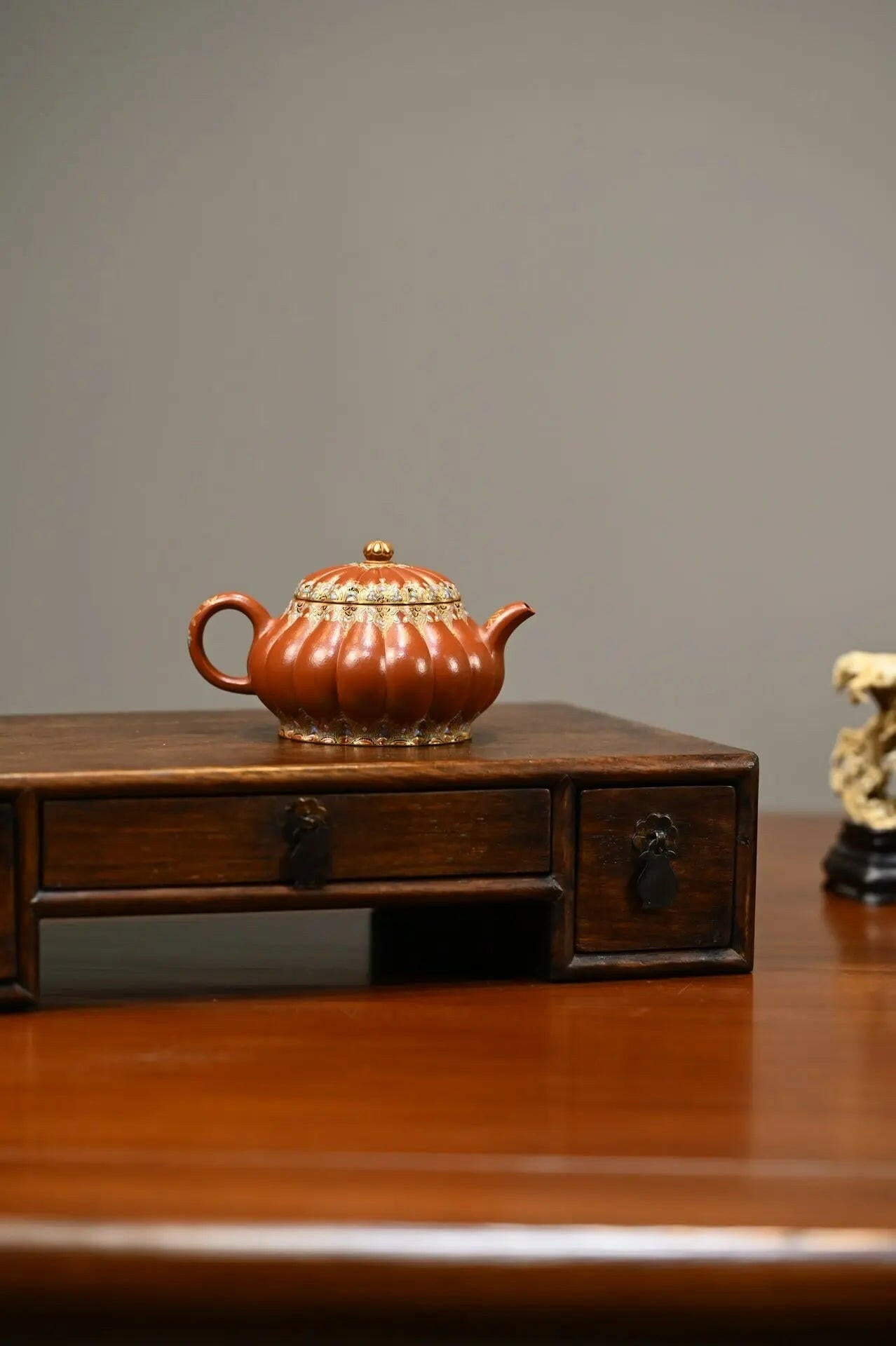 Ju Lei 160cc - Yixing Handmade Teapot 江苏宜兴