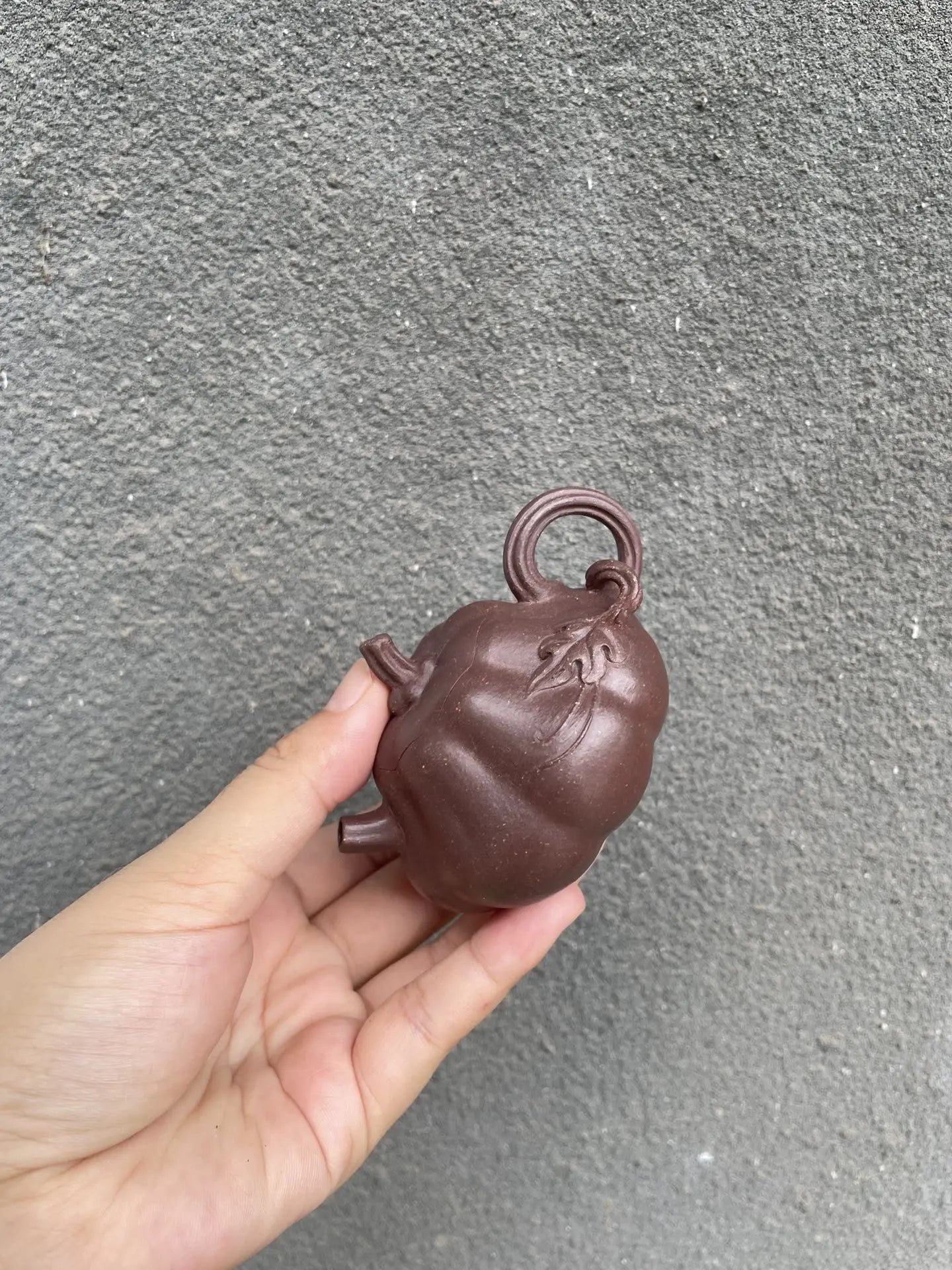 Nan Gua 90cc - Yixing Handmade Teapot 江苏宜兴