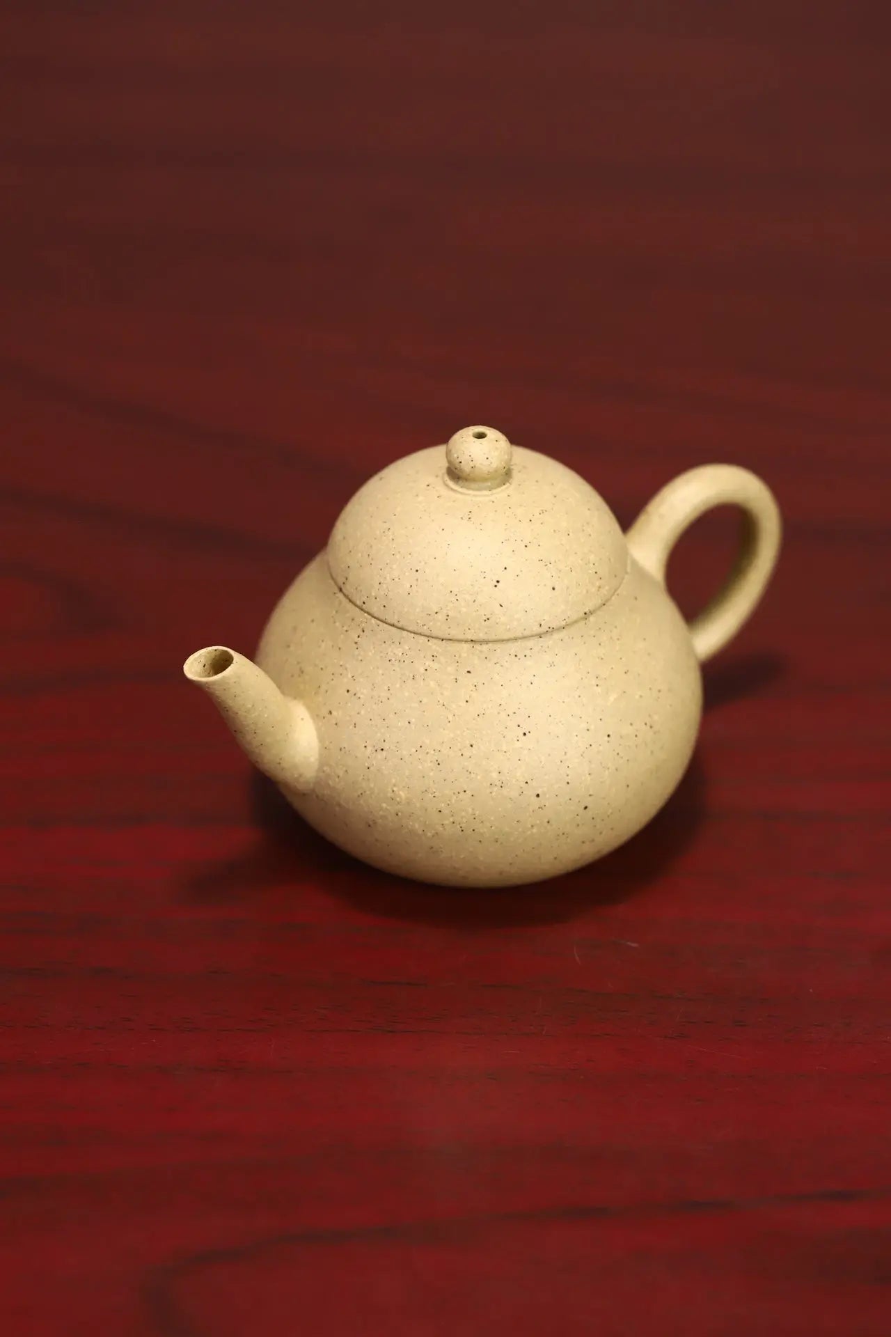 Li Shi 125cc - Yixing Handmade Teapot 江苏宜兴