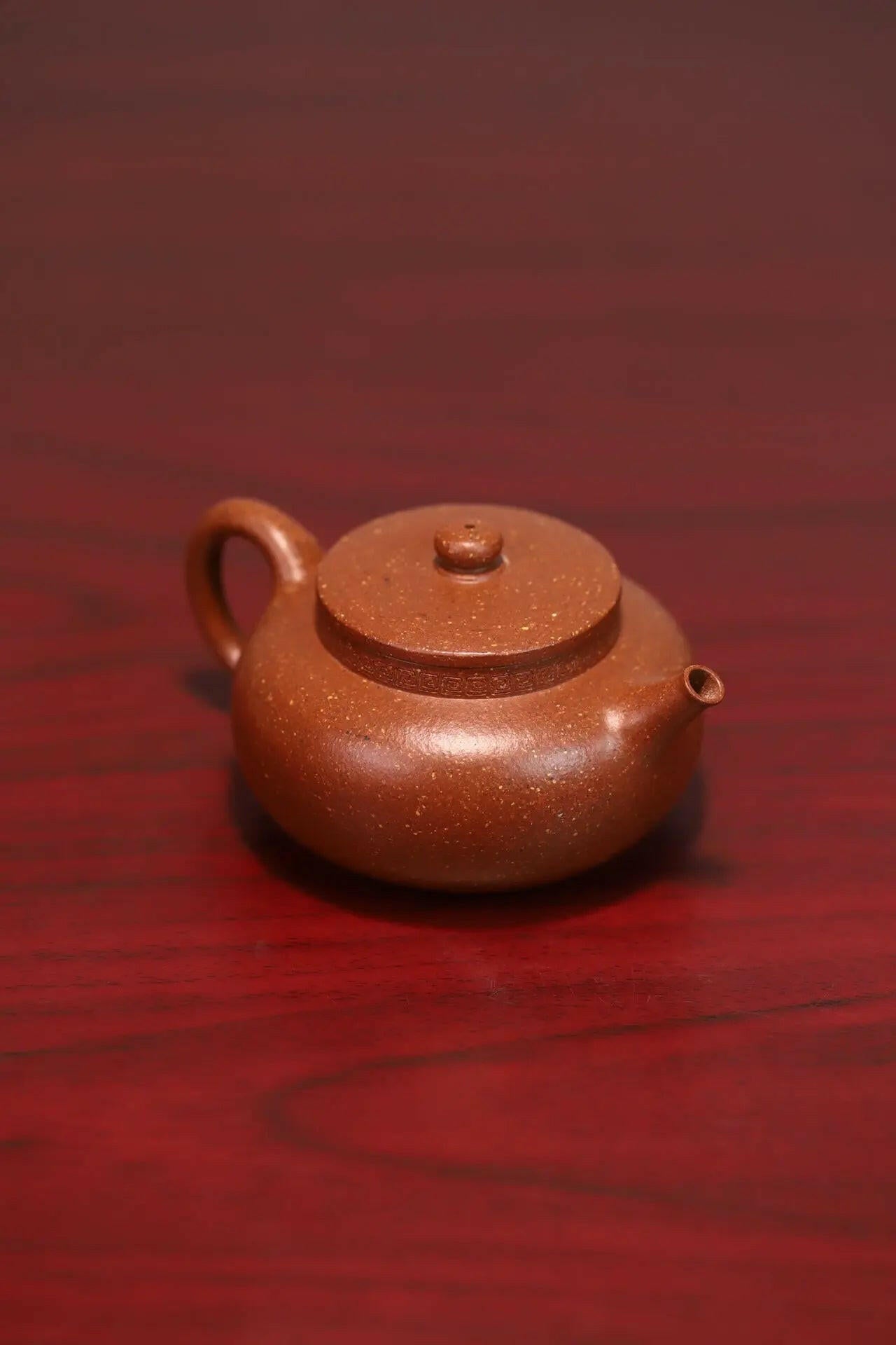 Ping An 150cc - Yixing Handmade Teapot 江苏宜兴