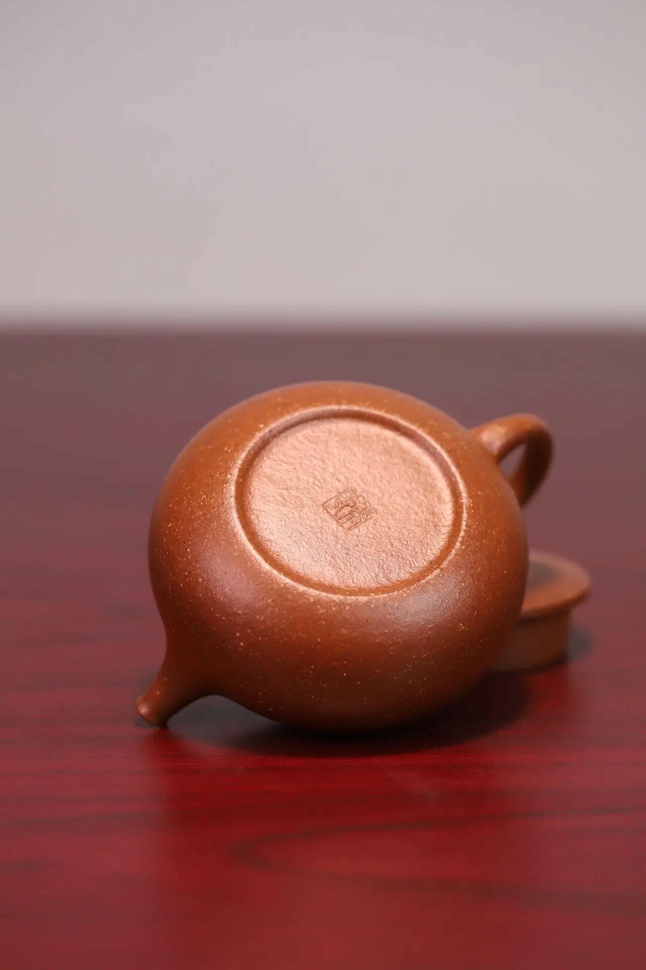 Ping An 150cc - Yixing Handmade Teapot 江苏宜兴