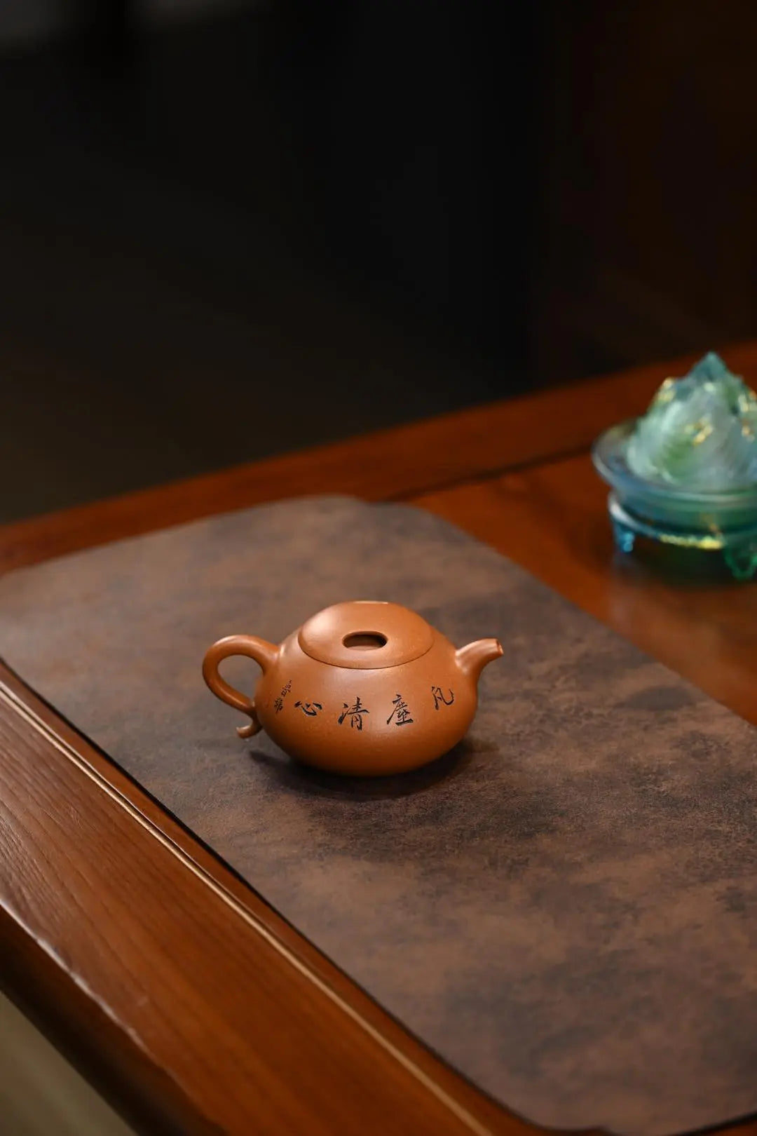 Niu Gai Lian Zi 170cc - Yixing Handmade Teapot 江苏宜兴