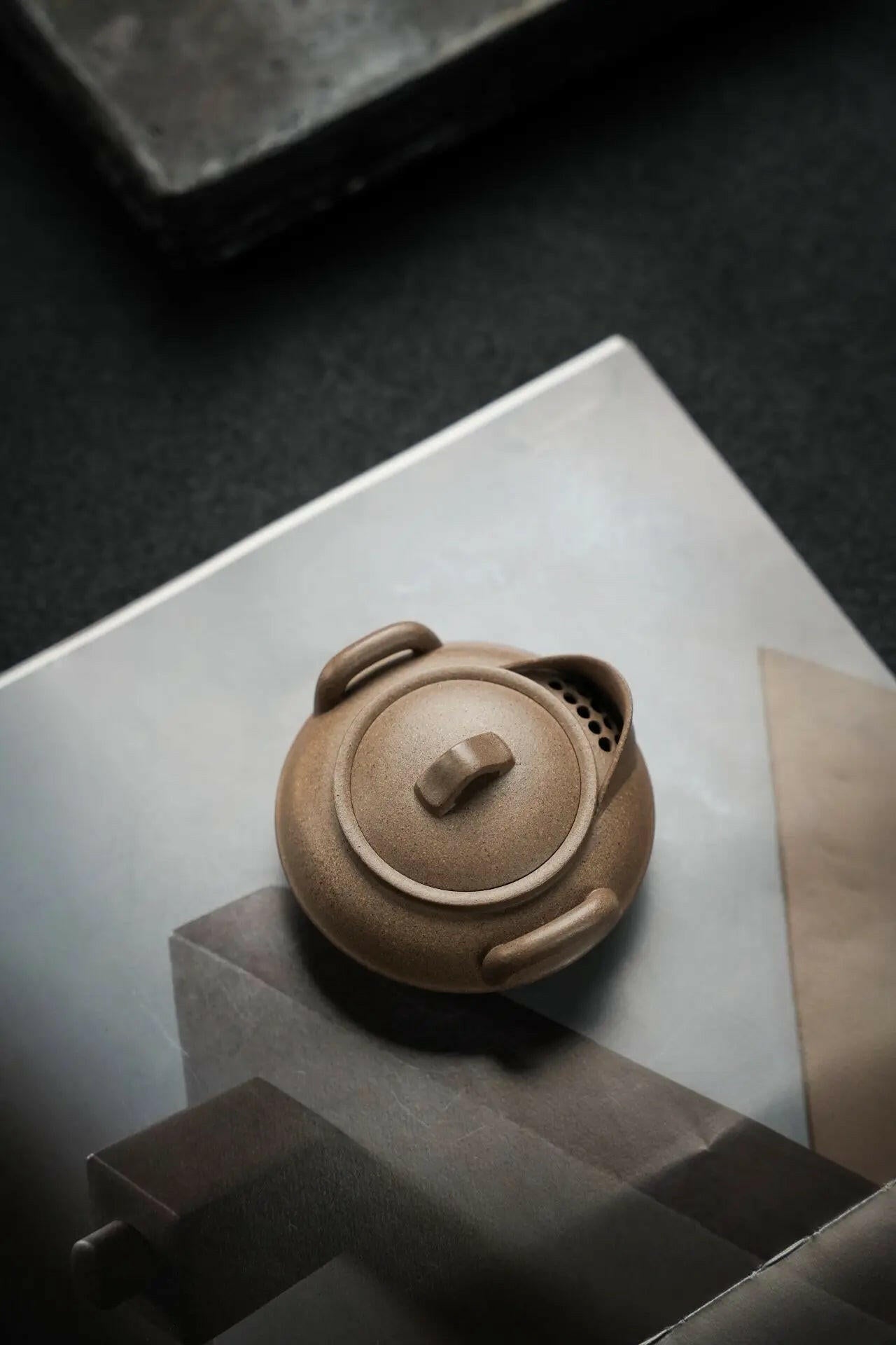 Yun Quan Bao Ping 140cc - Yixing Handmade Teapot 江苏宜兴