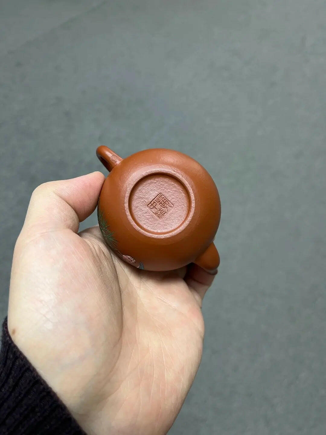 Si Ting 100cc - Yixing Handmade Teapot 江苏宜兴