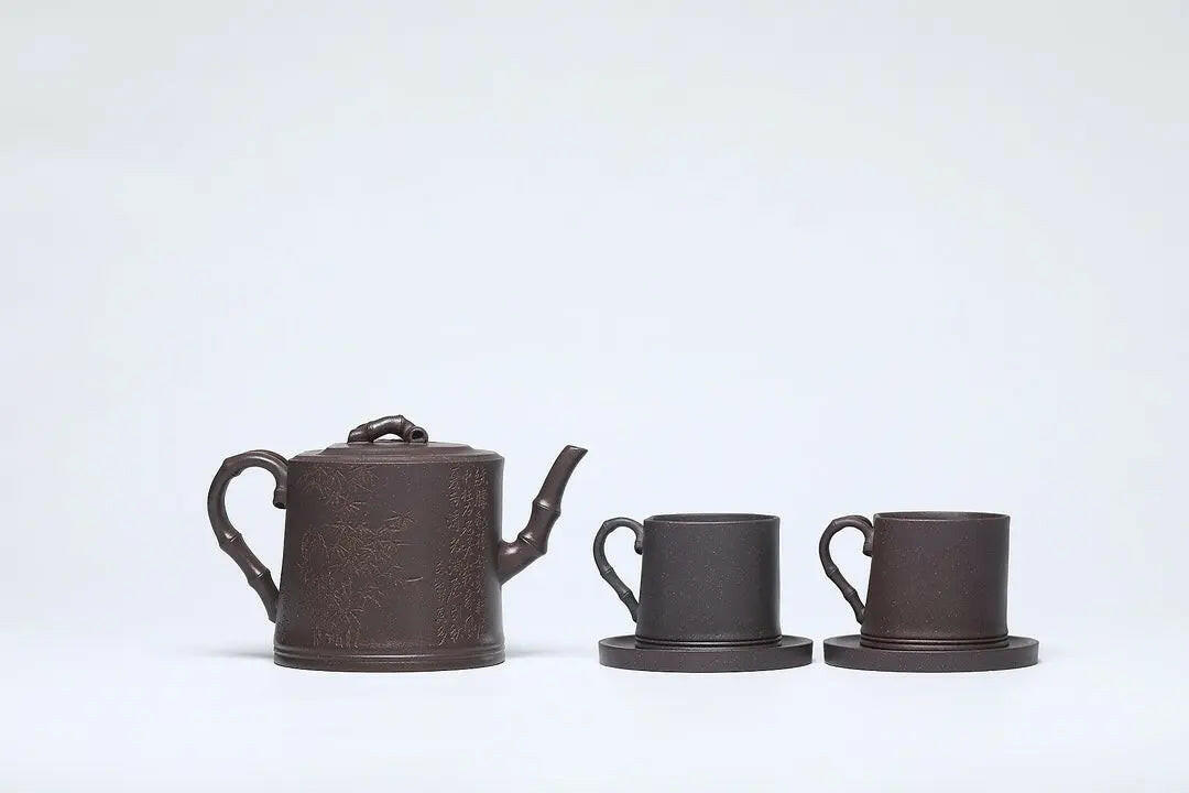 Qing Feng Ya Zhu 450cc - Yixing Handmade Teapot 江苏宜兴