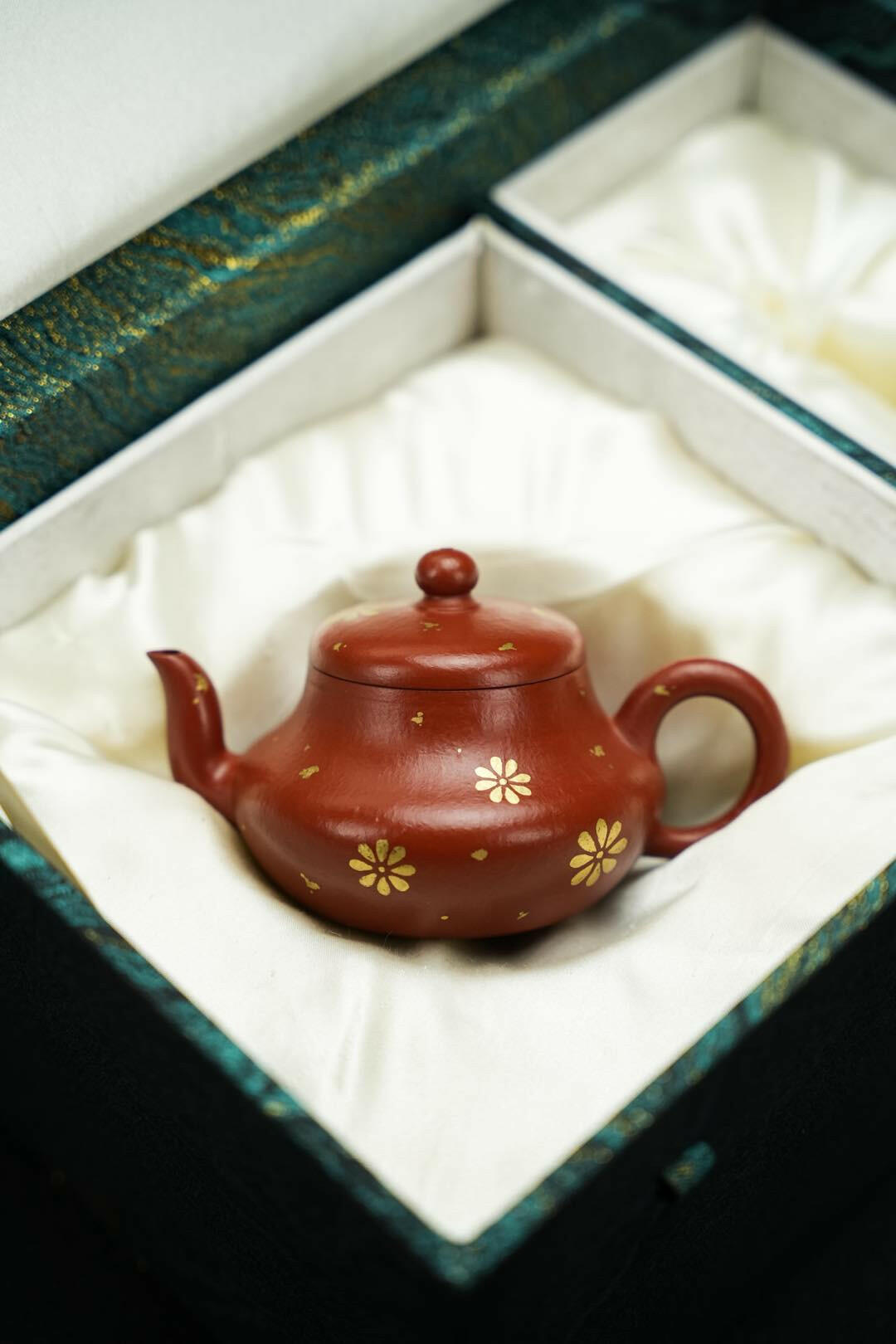Jun De 150cc - Yixing Handmade Teapot 江苏宜兴