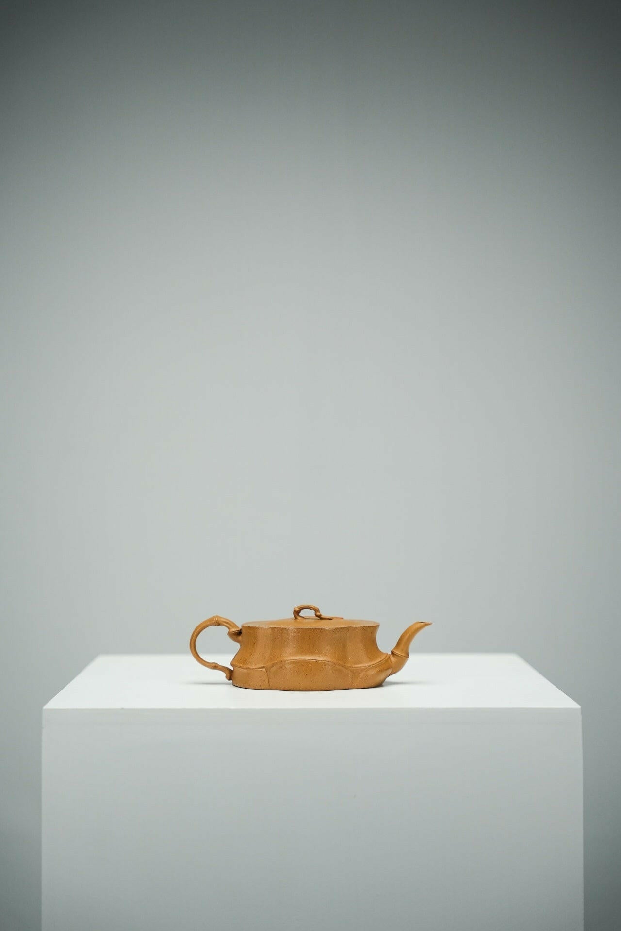 Jun Lan 150cc - Yixing Handmade Teapot 江苏宜兴
