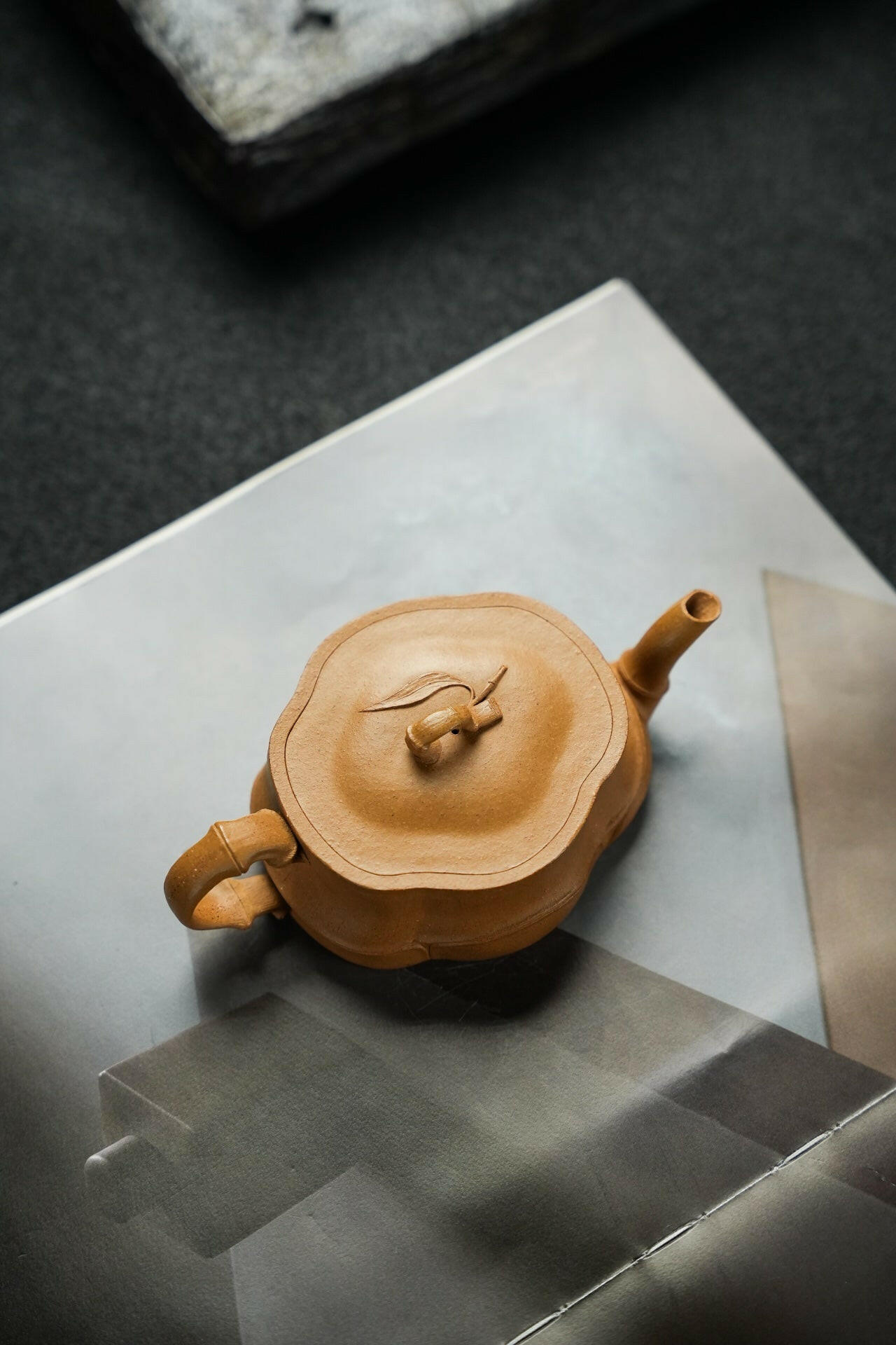 Jun Lan 150cc - Yixing Handmade Teapot 江苏宜兴