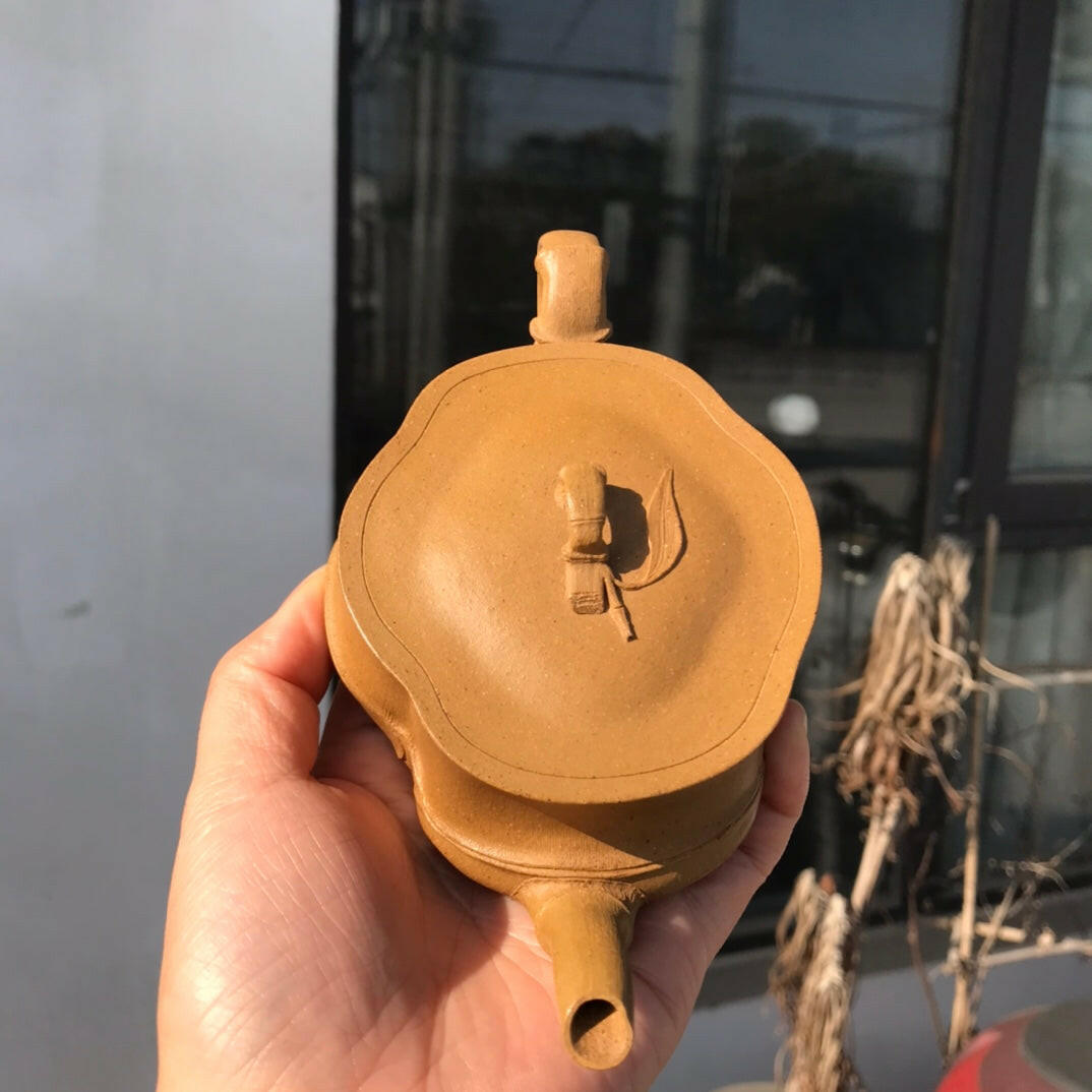 Jun Lan 150cc - Yixing Handmade Teapot 江苏宜兴