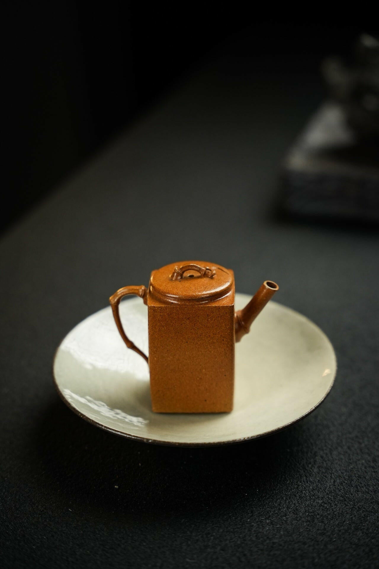 Si Fang Xiao Zhu Jun 100cc - Yixing Handmade Teapot 江苏宜兴