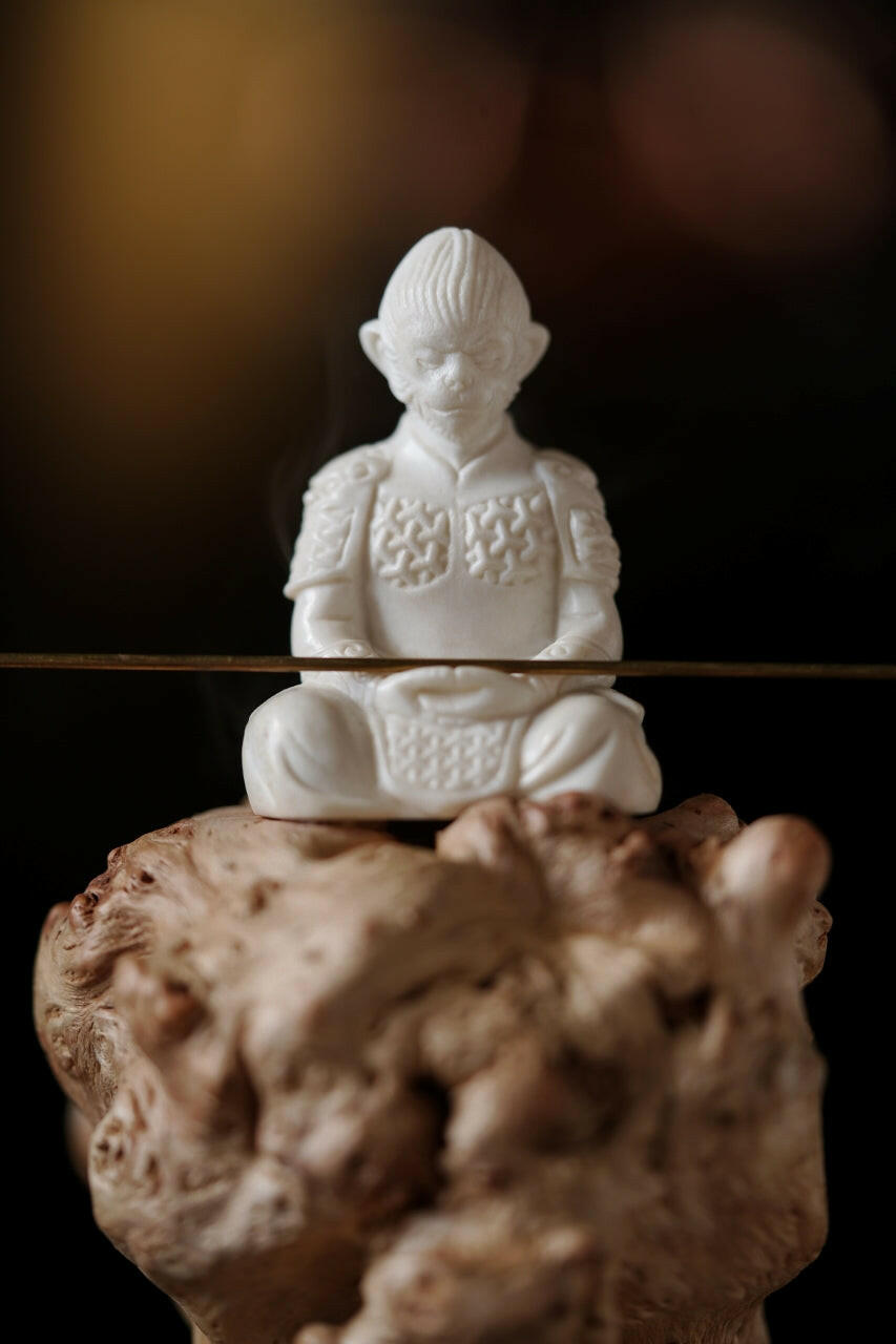 Wu Kong Xiang Lu - Wood Sculpture zycschina