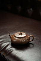 Man Qiu 220cc - Yixing Handmade Teapot 江苏宜兴