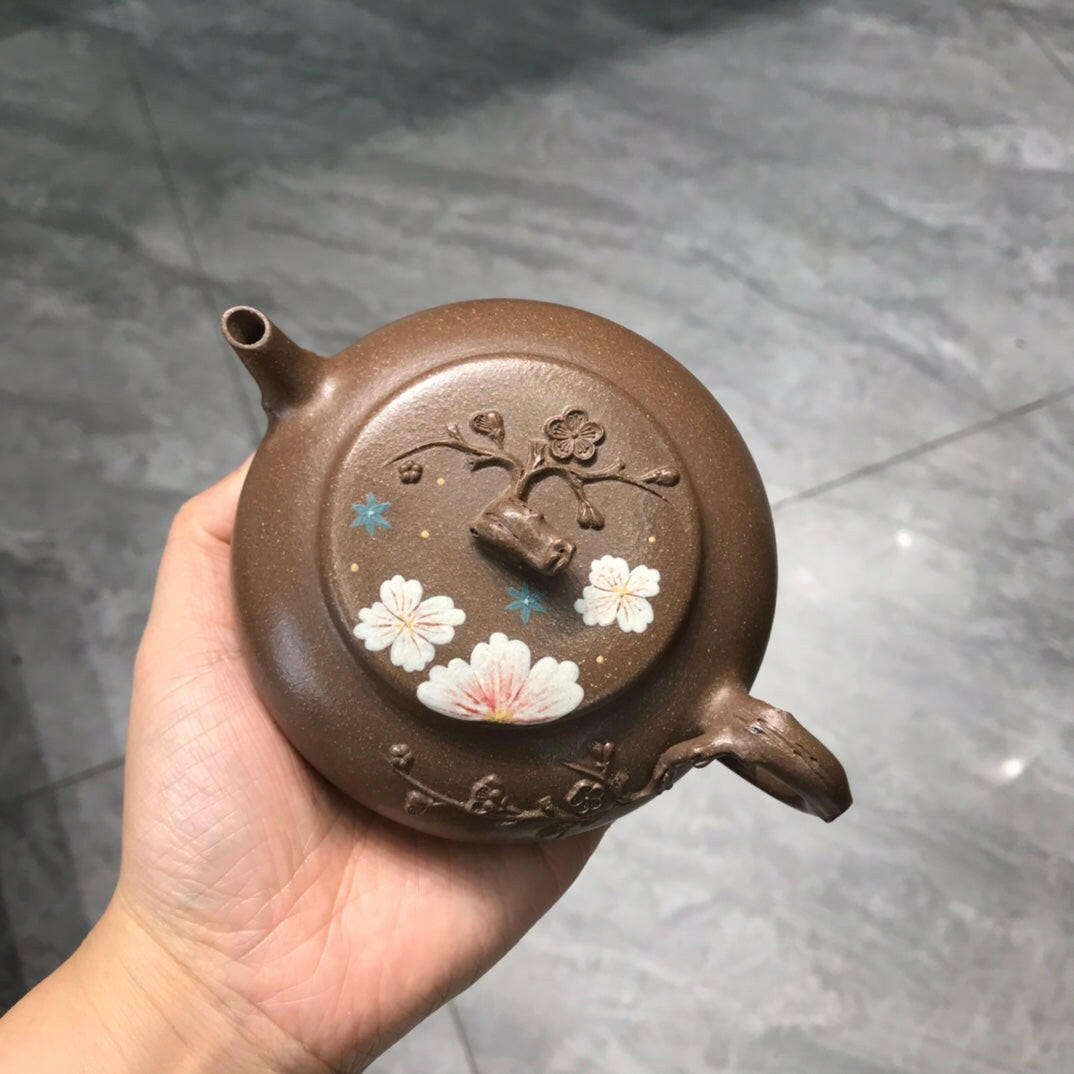 Man Qiu 220cc - Yixing Handmade Teapot 江苏宜兴