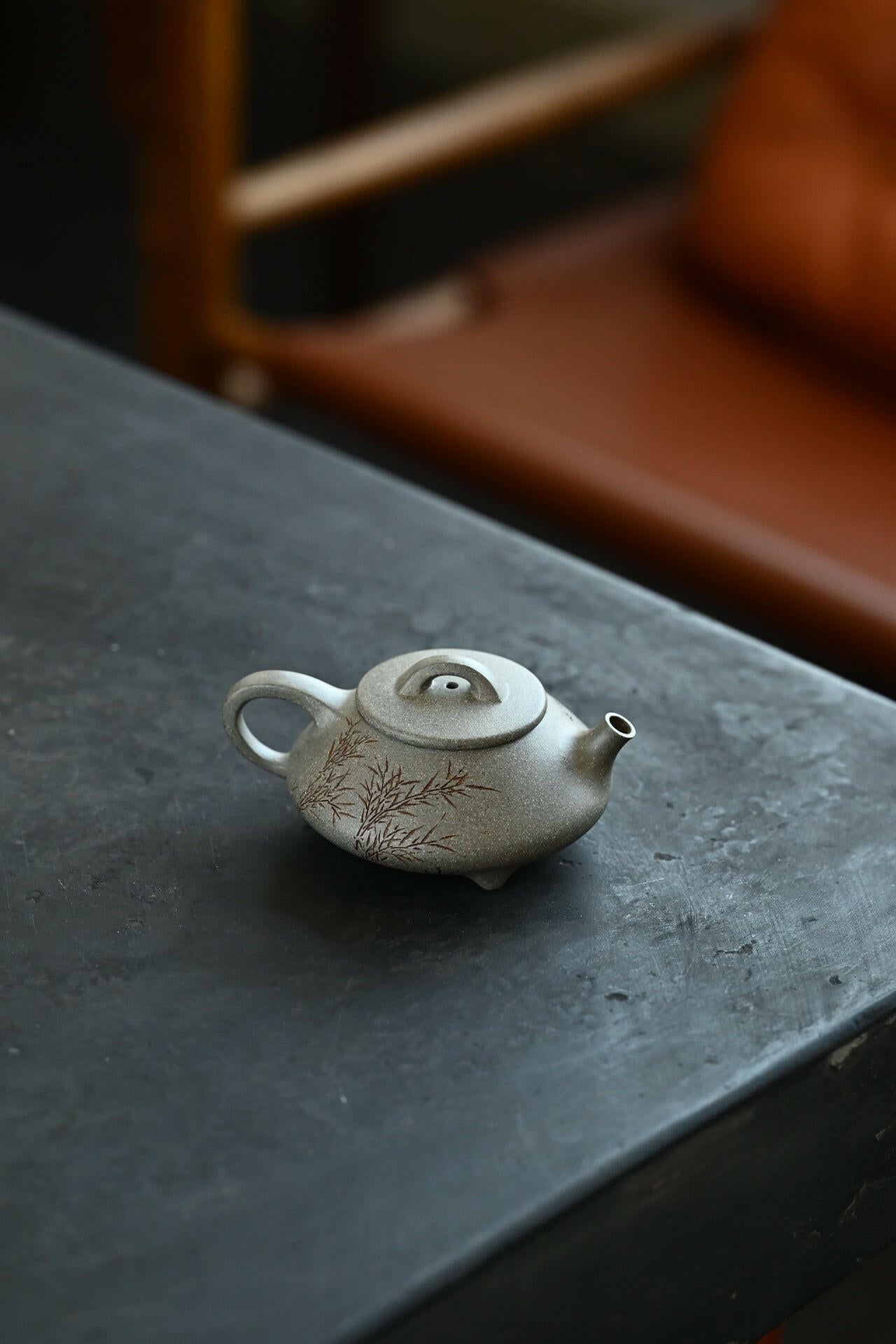 Xin Zhou Shi Piao 120cc - Yixing Handmade Teapot 江苏宜兴