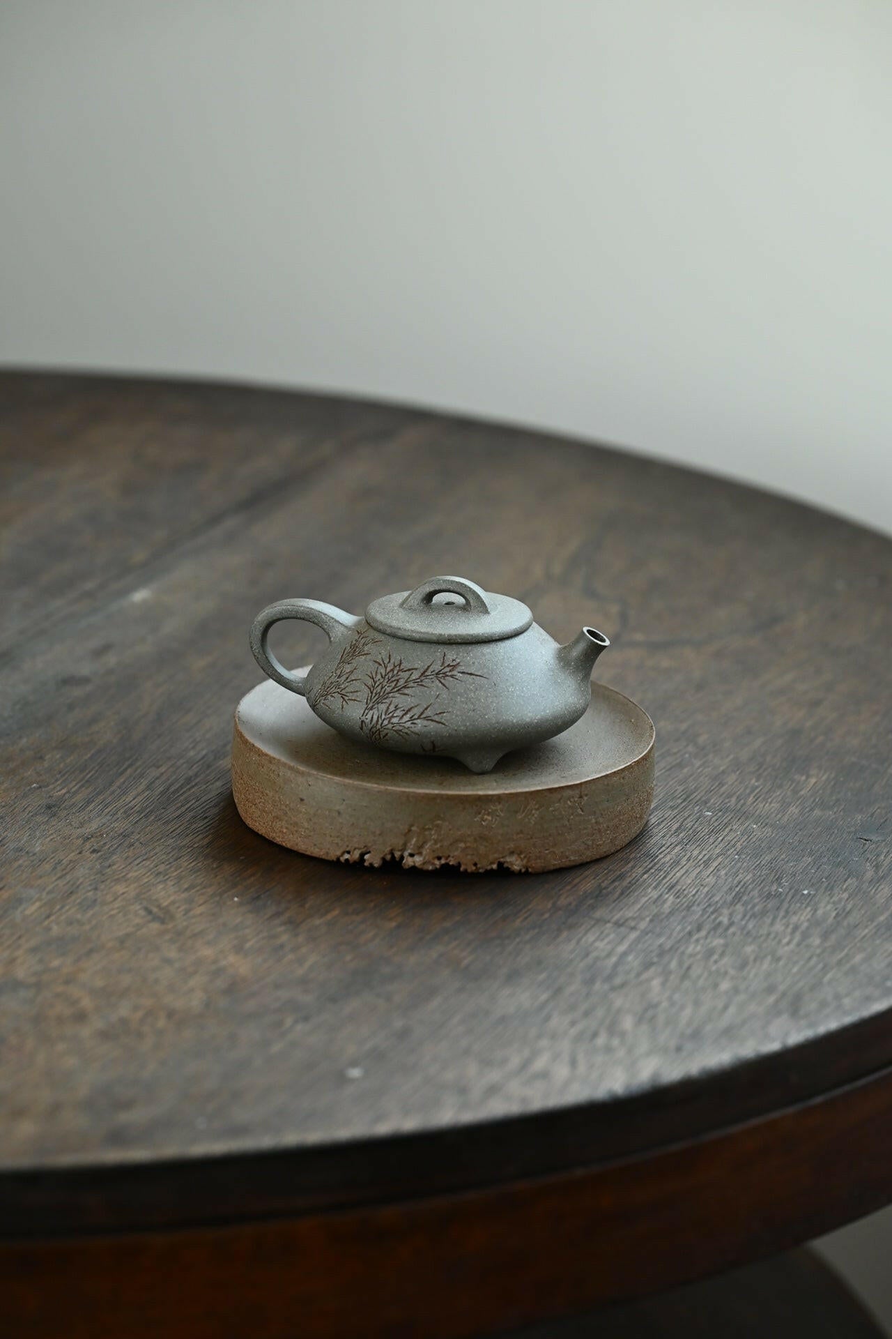 Xin Zhou Shi Piao 120cc - Yixing Handmade Teapot 江苏宜兴