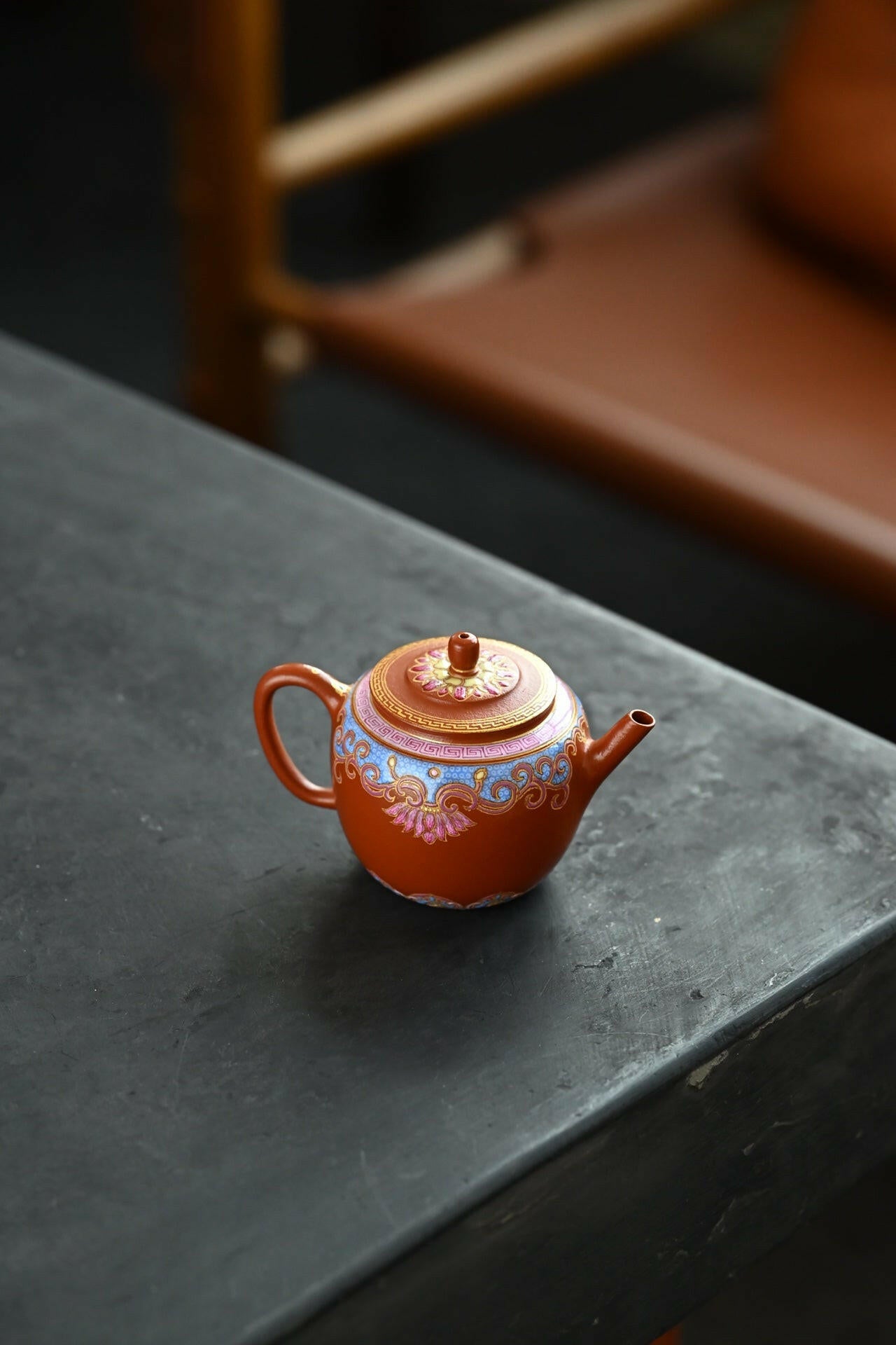 Xiao De Zhong 130cc - Yixing Handmade Teapot 江苏宜兴