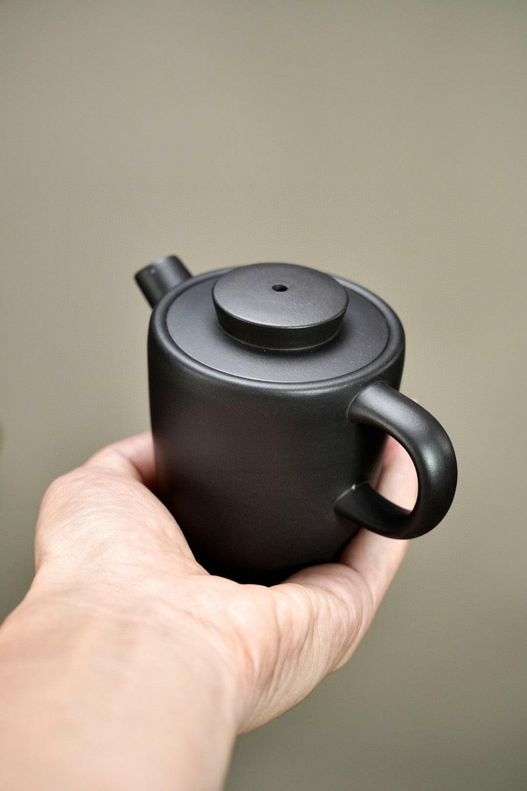 Ju Lun 180cc - Yixing Handmade Teapot 江苏宜兴