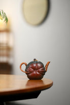 Man Bu Ren Sheng 170cc - Yixing Handmade Teapot 江苏宜兴