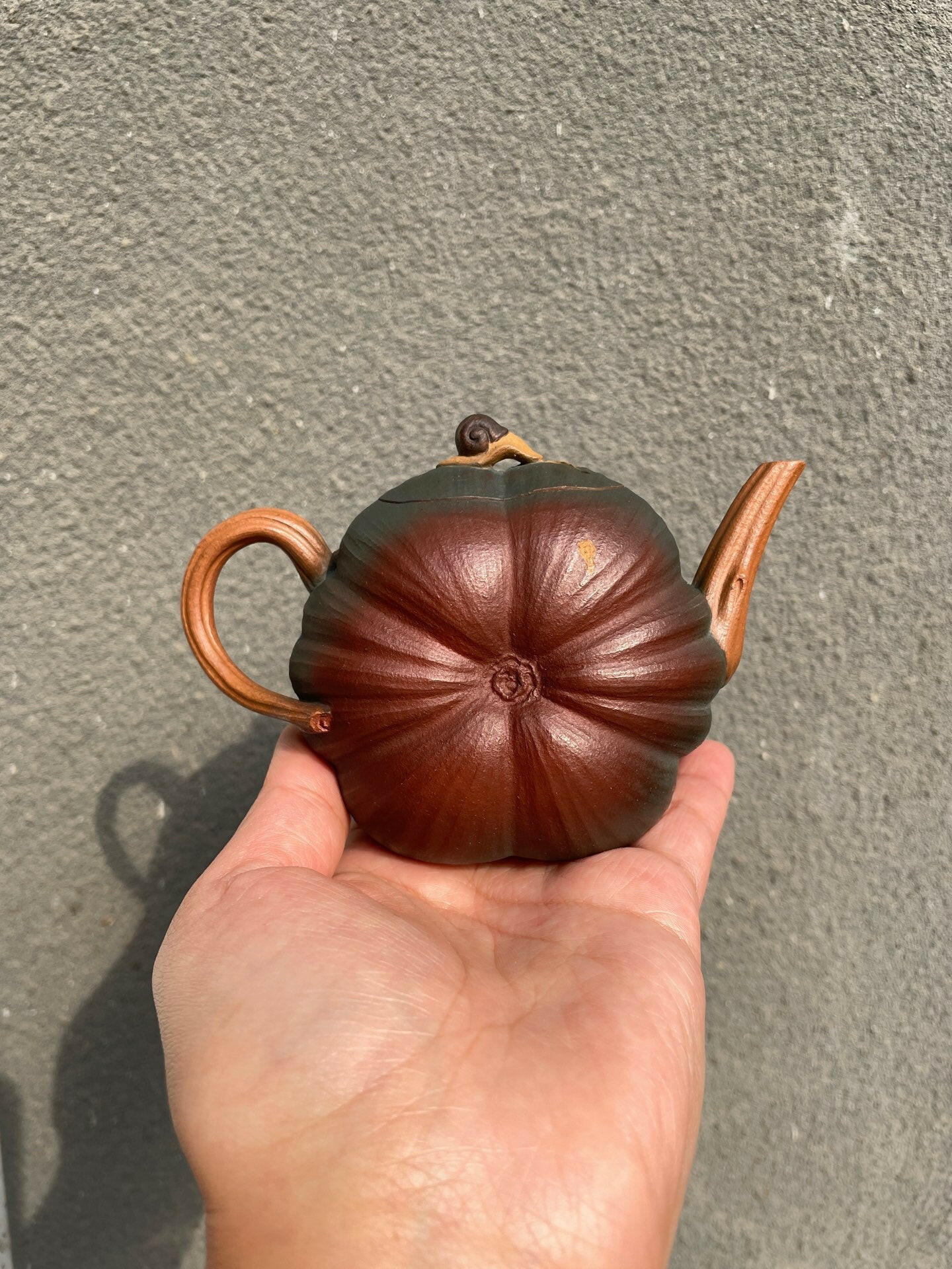 Man Bu Ren Sheng 170cc - Yixing Handmade Teapot 江苏宜兴