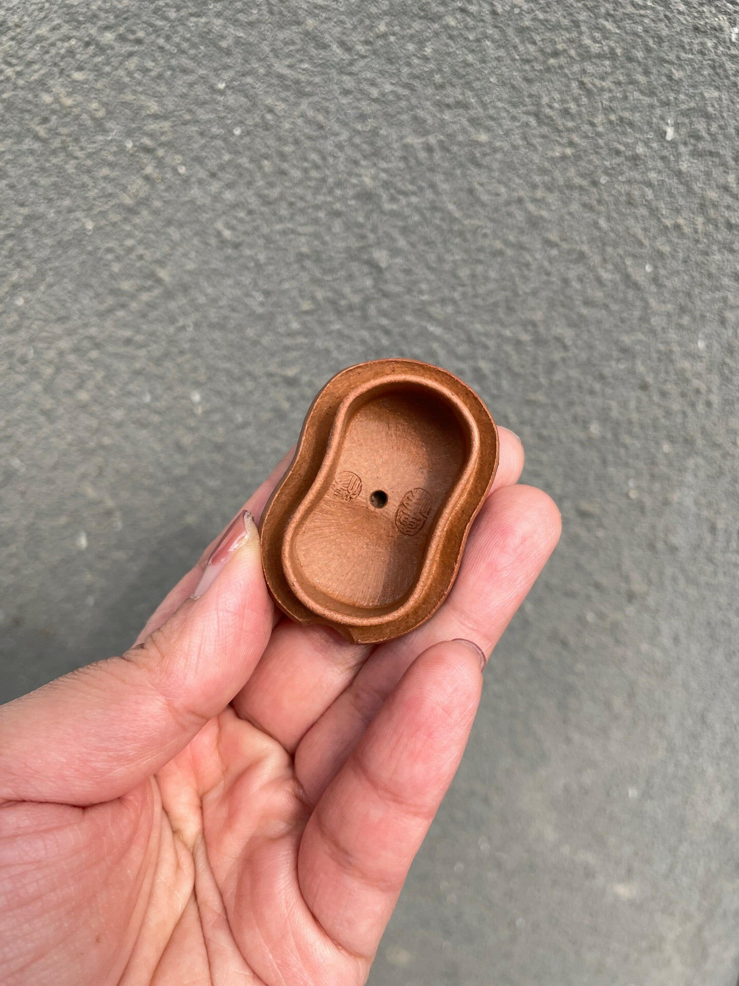 Man Bu Ren Sheng 170cc - Yixing Handmade Teapot 江苏宜兴