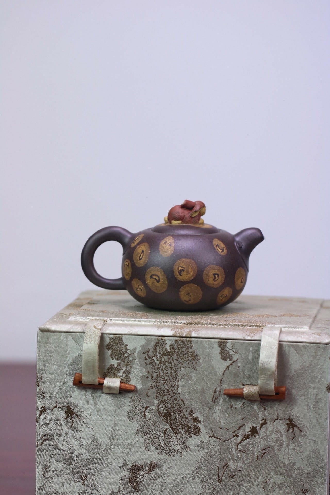 Xiao Yu Tu 180cc - Yixing Handmade Teapot 江苏宜兴