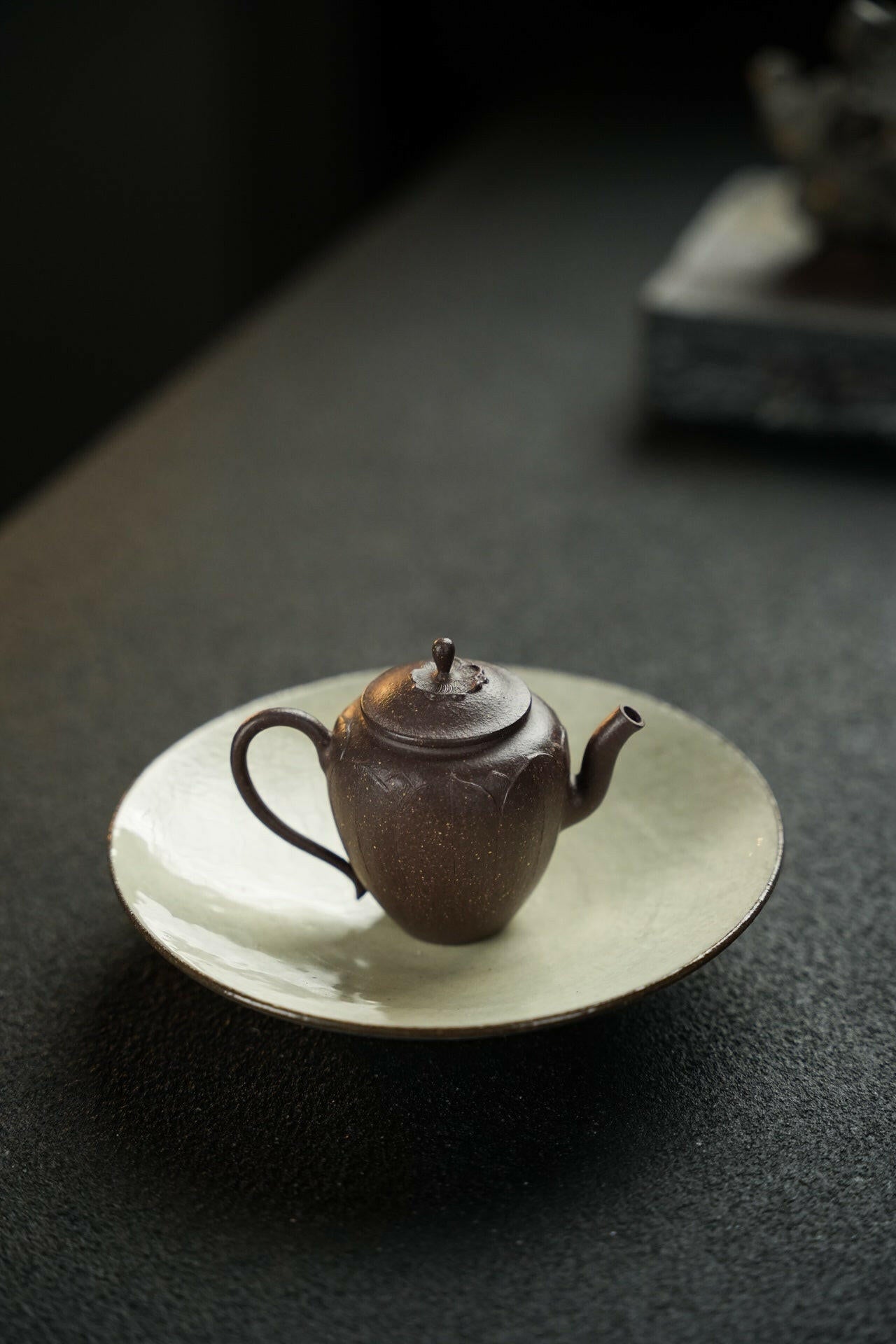 Zhi Hu 60cc - Yixing Handmade Teapot 江苏宜兴