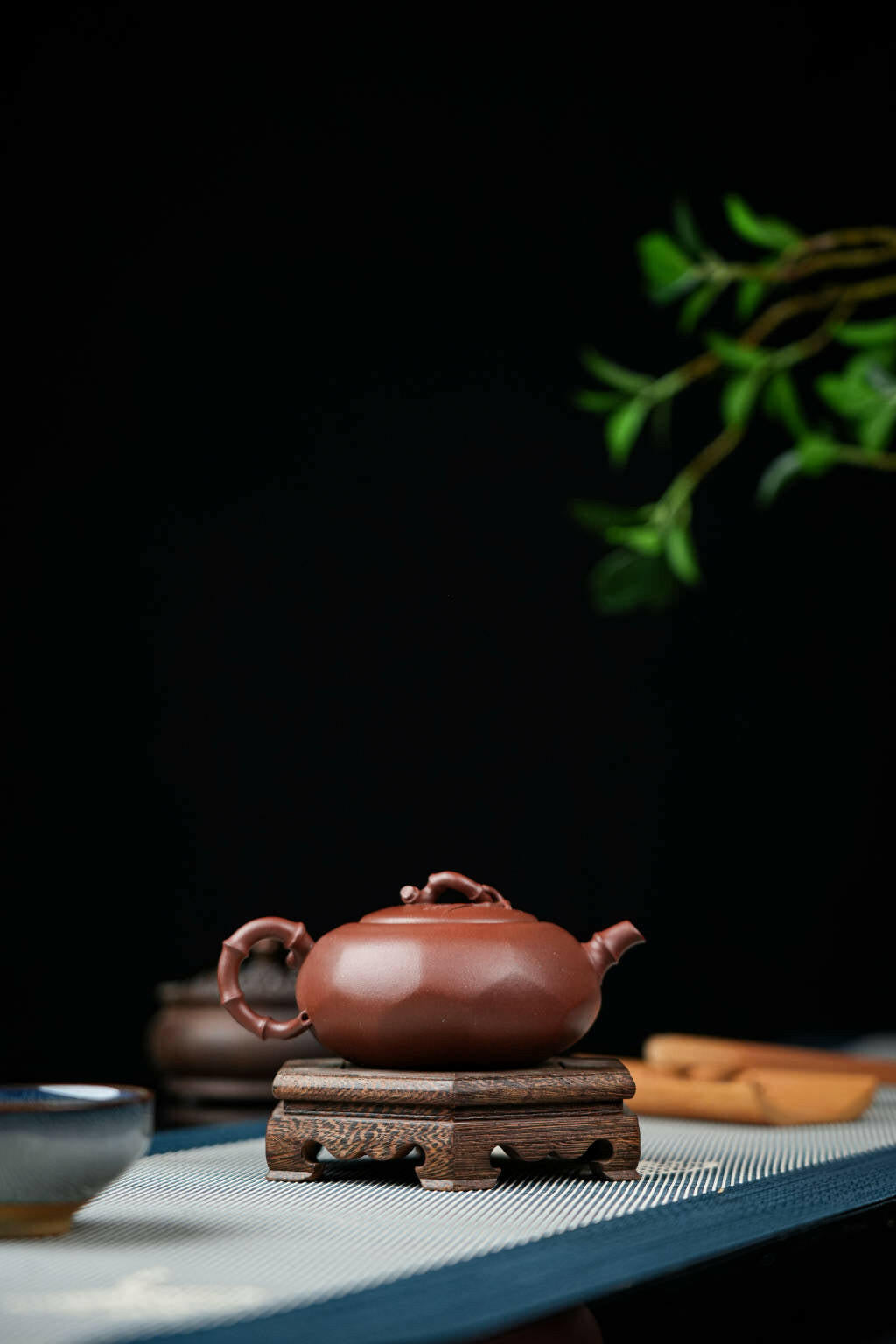 Fang Gai Yuan Zhu 200cc - Yixing Handmade Teapot 江苏宜兴
