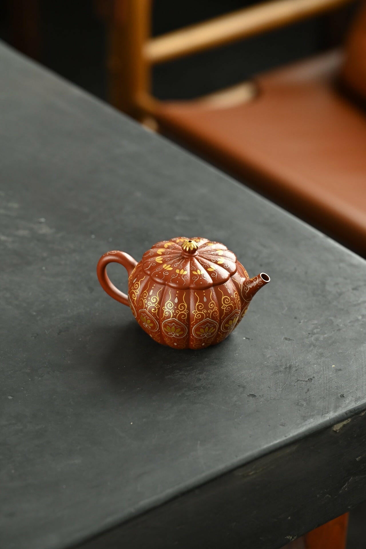 Ju Lei 150cc - Yixing Handmade Teapot 江苏宜兴