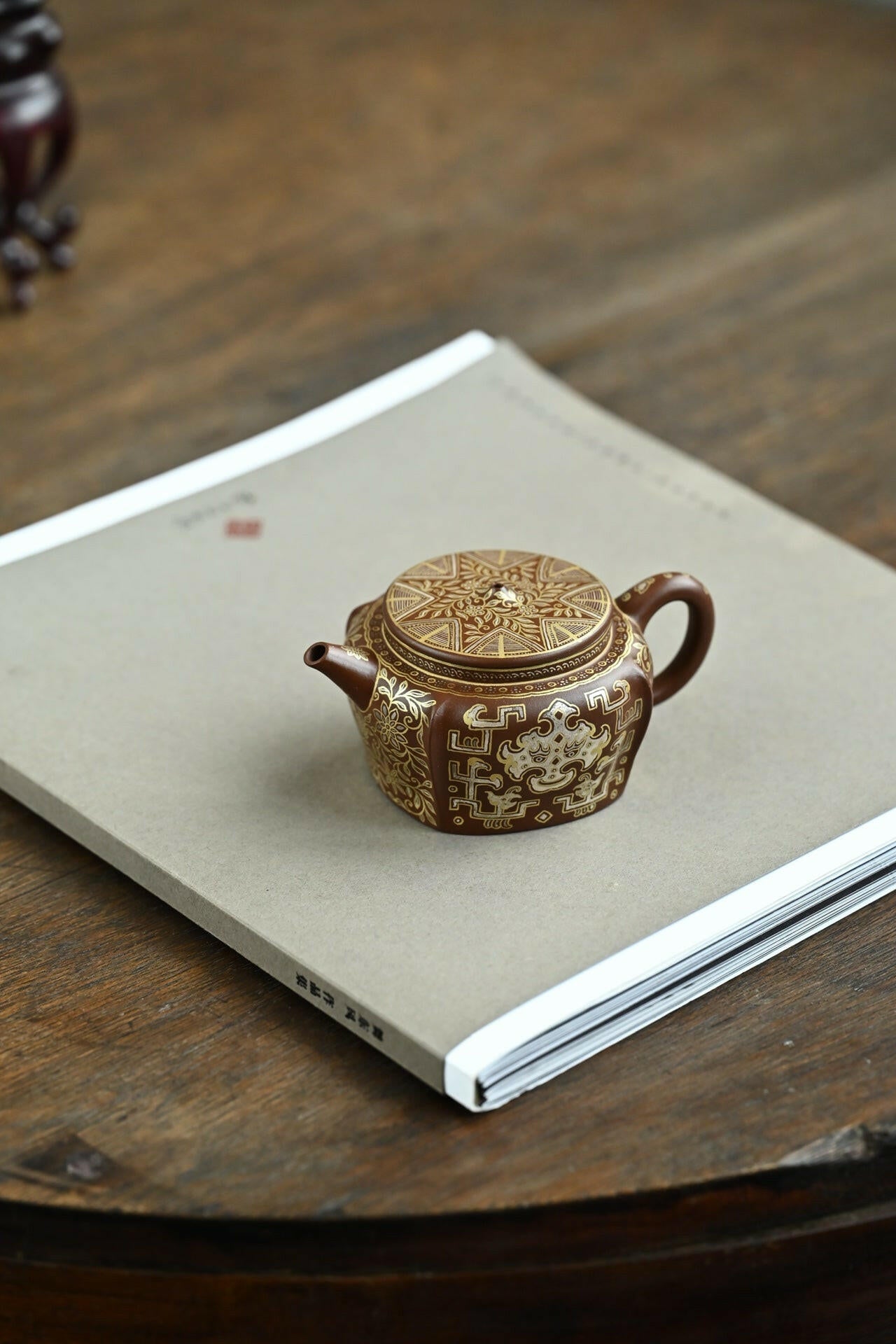 Song Jin 150cc - Yixing Handmade Teapot 江苏宜兴