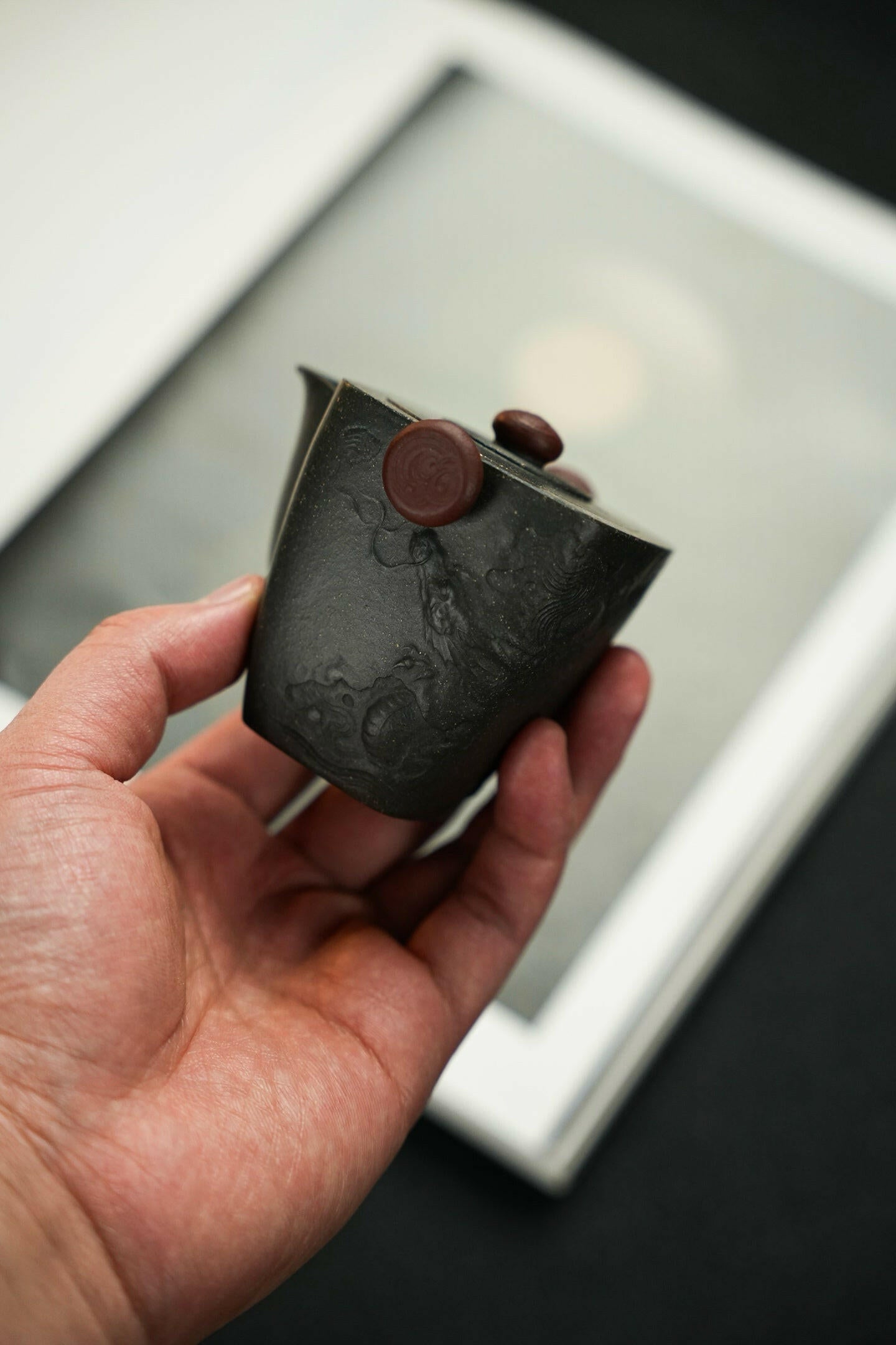 You Long Tian Xia 130cc - Yixing Handmade Teapot 江苏宜兴
