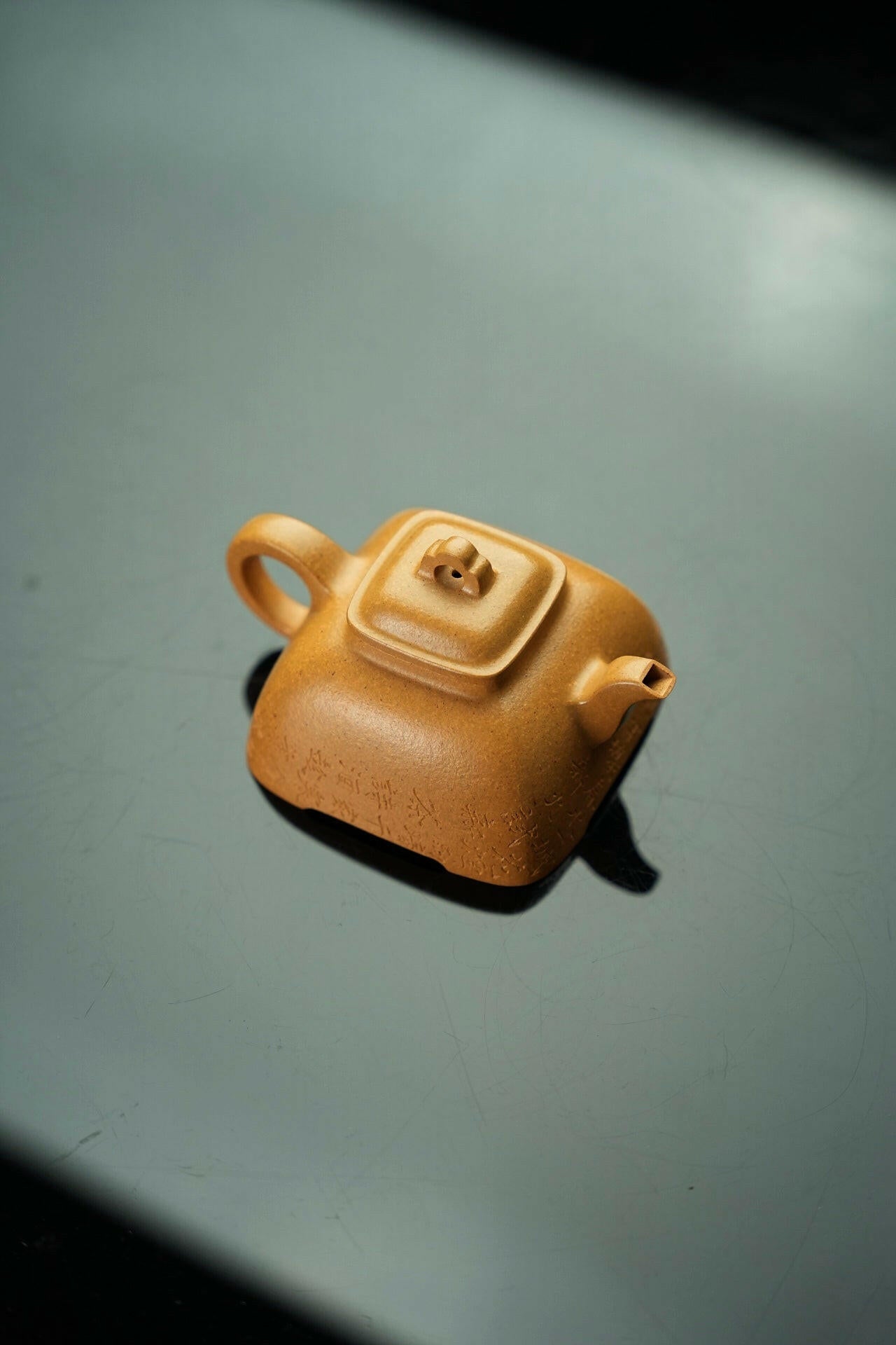 Gu Ling 130cc - Yixing Handmade Teapot 江苏宜兴
