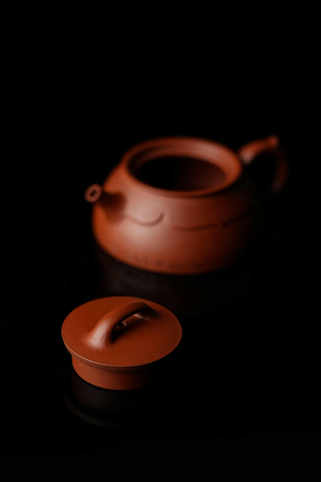 Lian Yi 125cc - Yixing Handmade Teapot 江苏宜兴