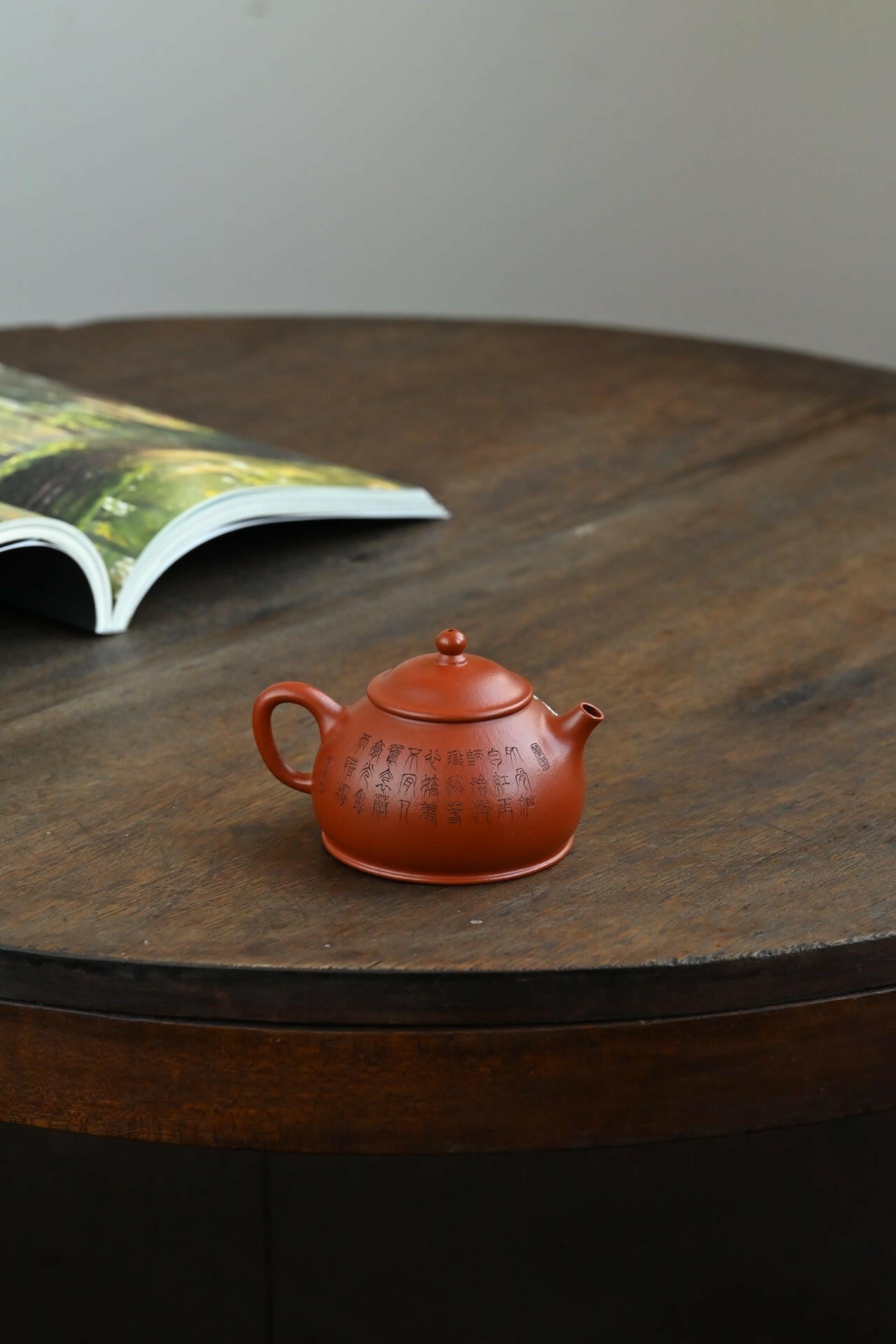 Li Mao 200cc - Yixing Handmade Teapot 江苏宜兴