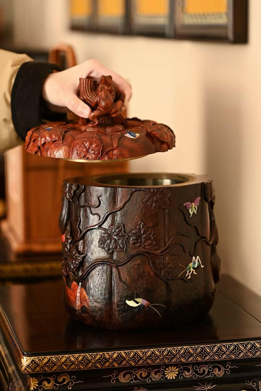 Qing Qu - Wood Sculpture zycschina