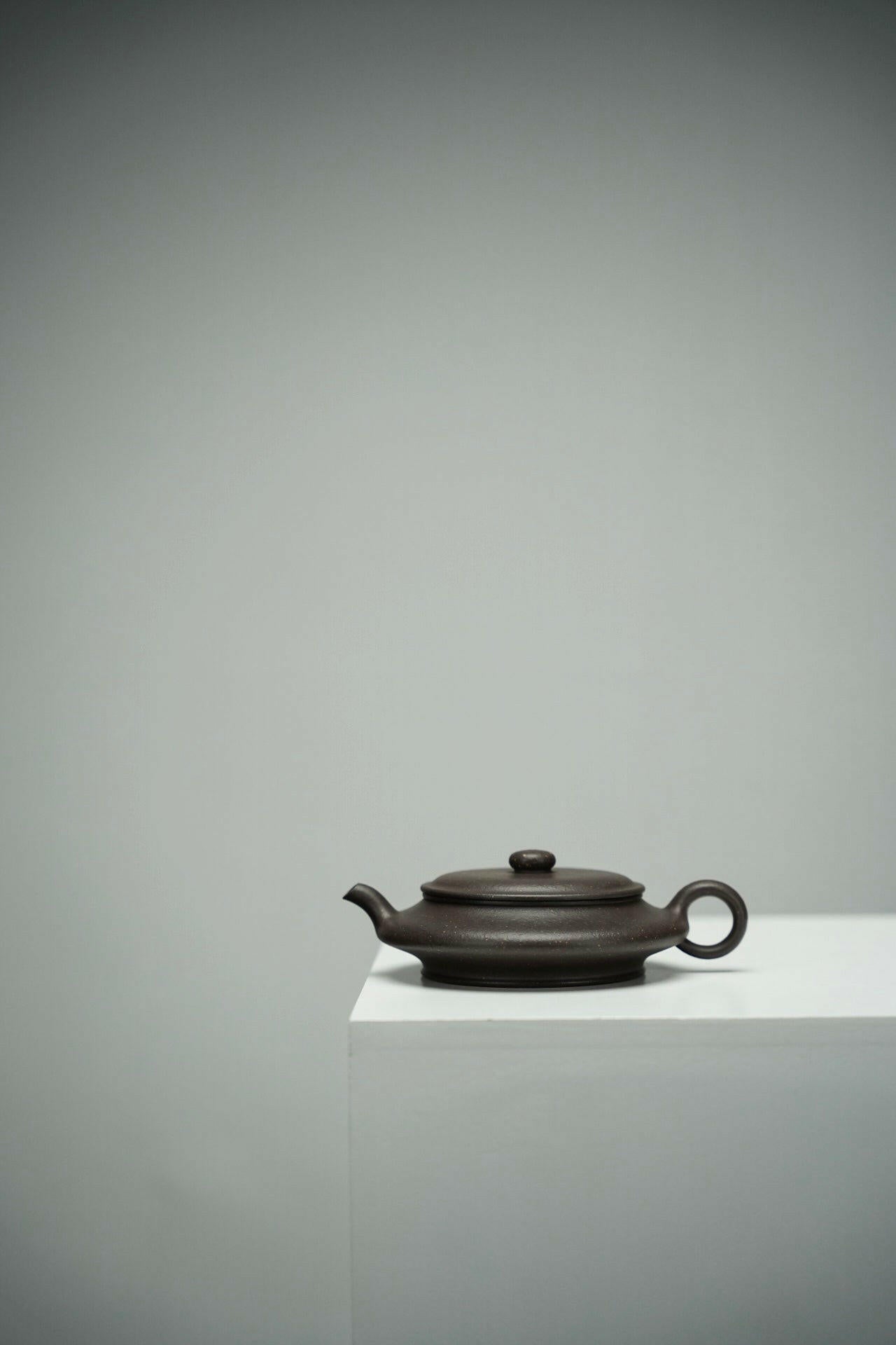 Ming Yuan Xu Bian 130cc - Yixing Handmade Teapot 江苏宜兴
