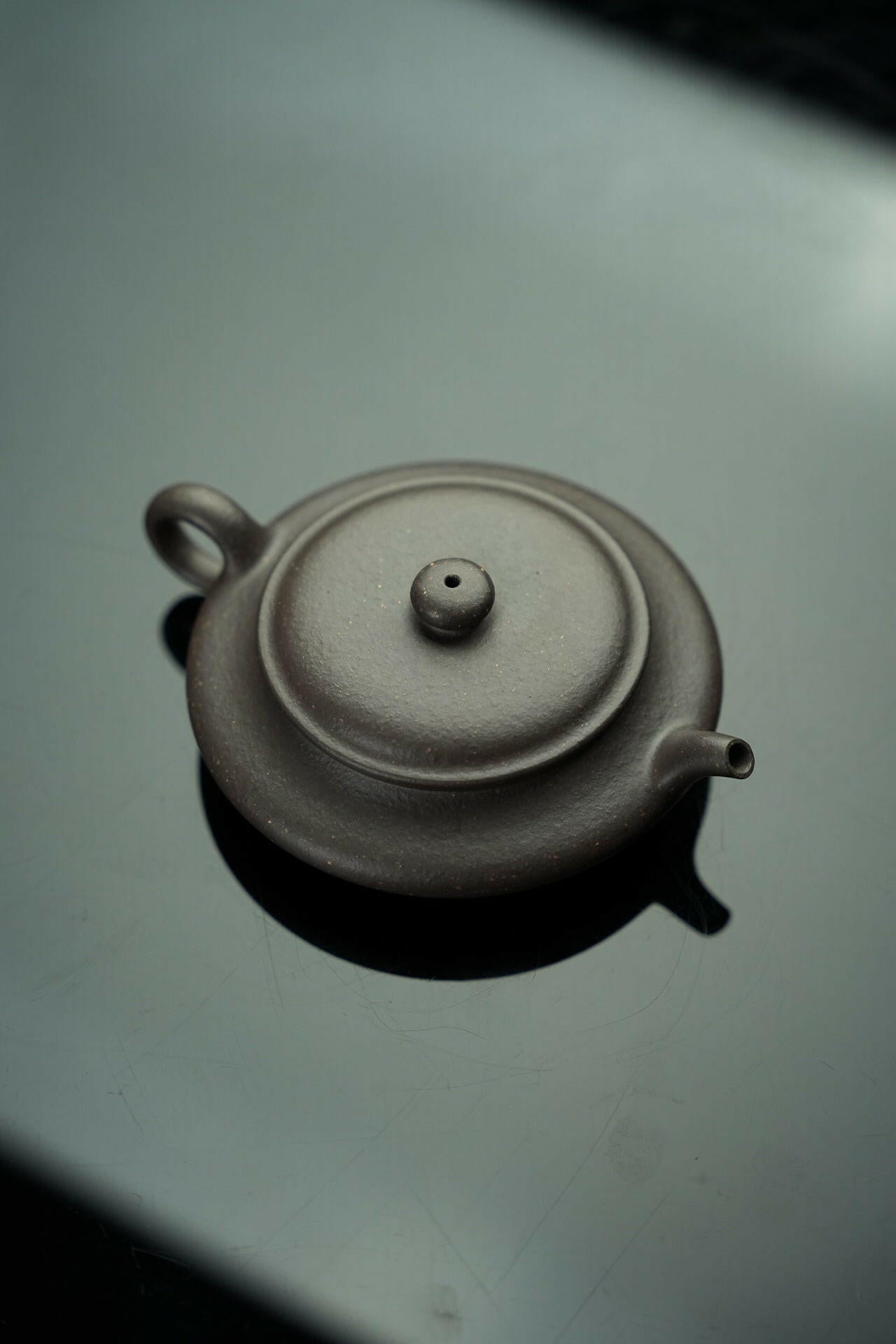 Ming Yuan Xu Bian 130cc - Yixing Handmade Teapot 江苏宜兴
