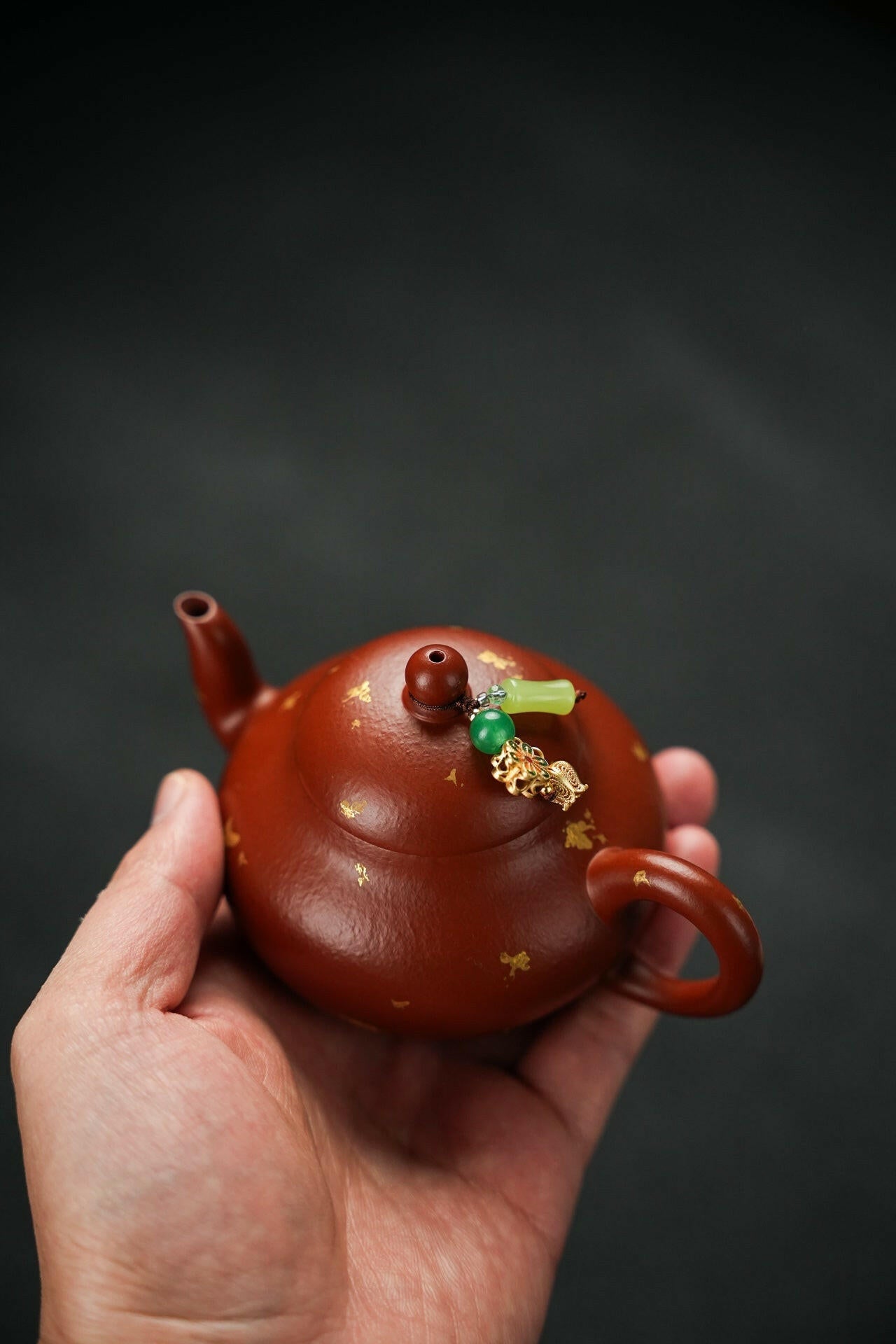 Li Xing 180cc - Yixing Handmade Teapot 江苏宜兴
