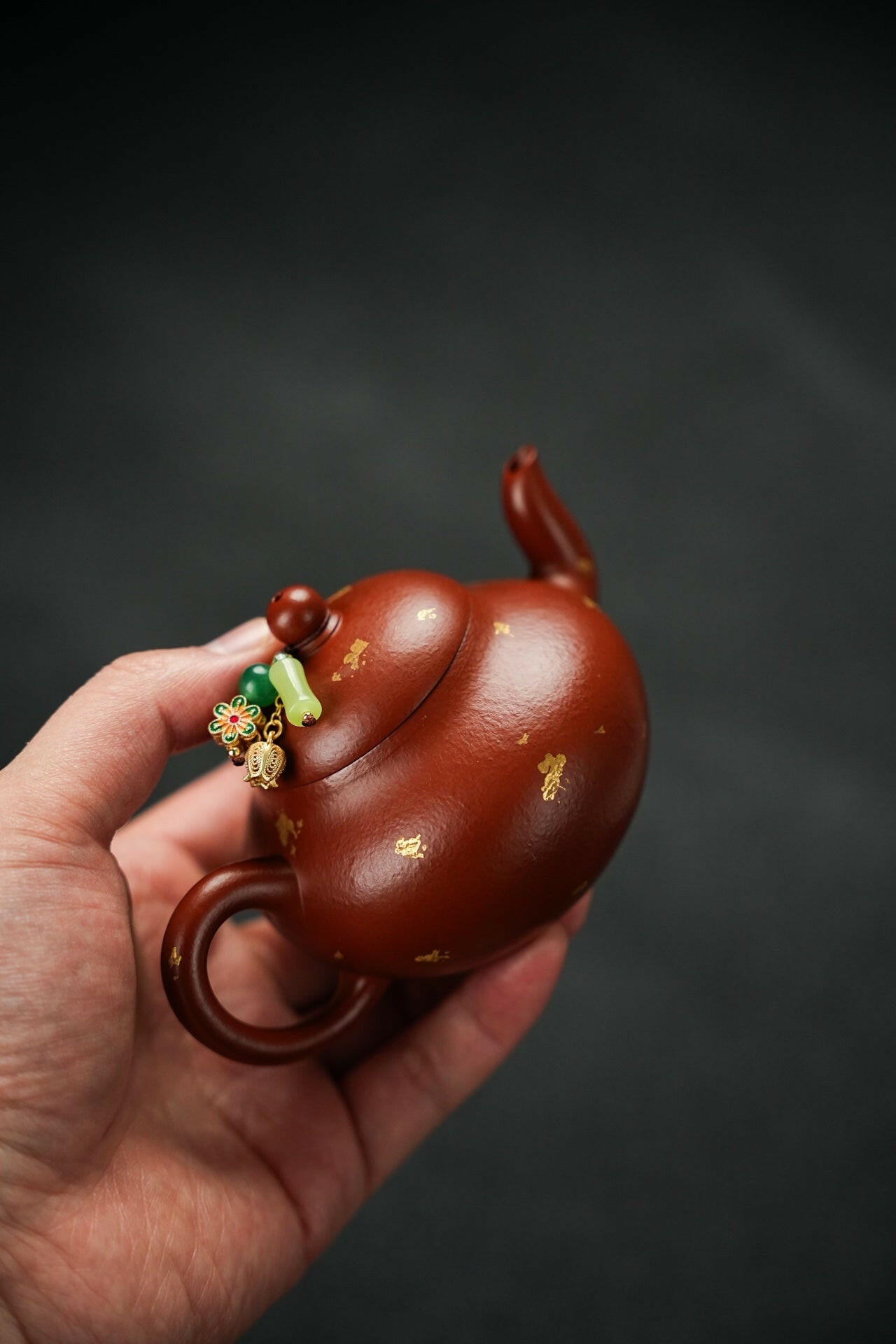 Li Xing 180cc - Yixing Handmade Teapot 江苏宜兴