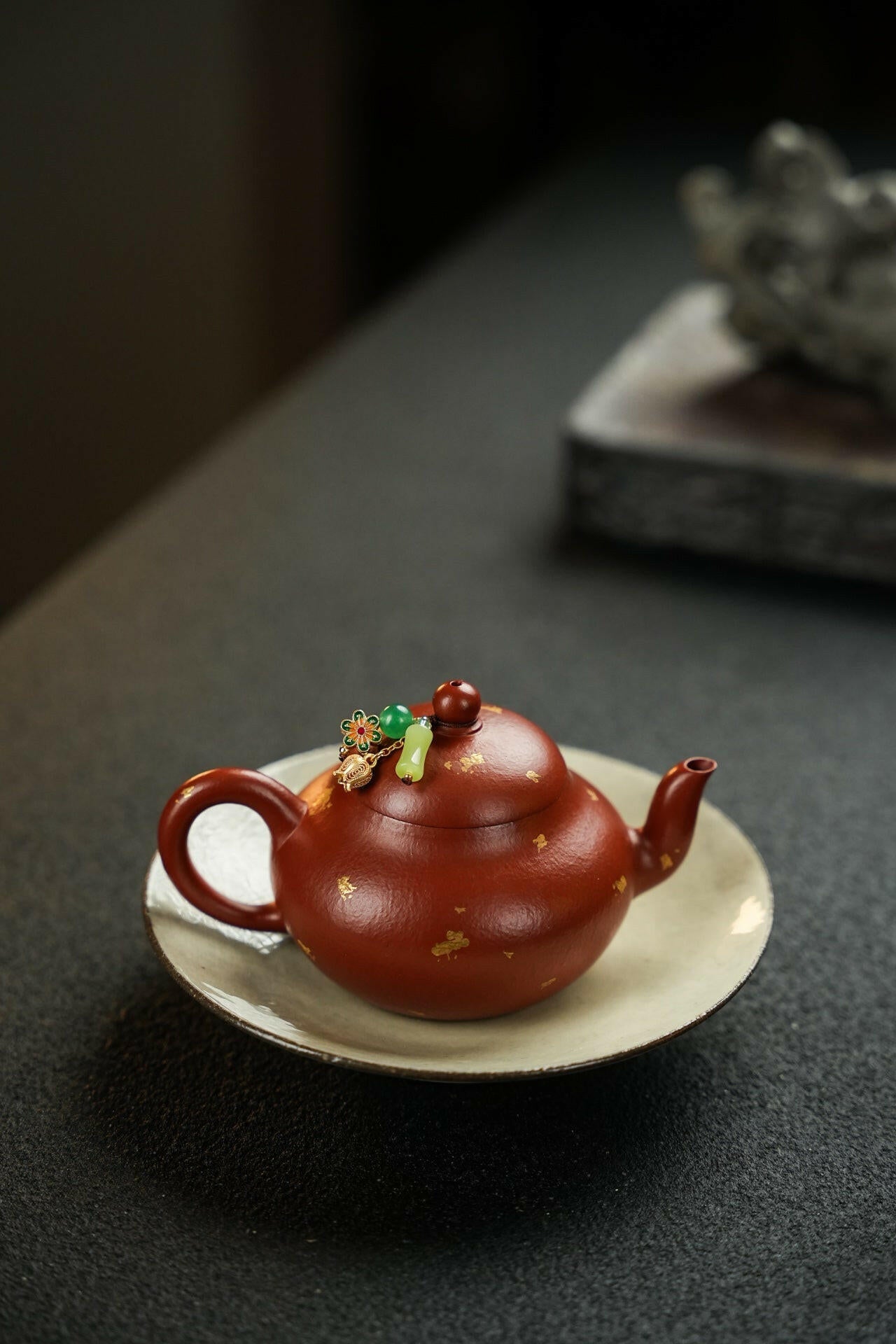 Li Xing 180cc - Yixing Handmade Teapot 江苏宜兴