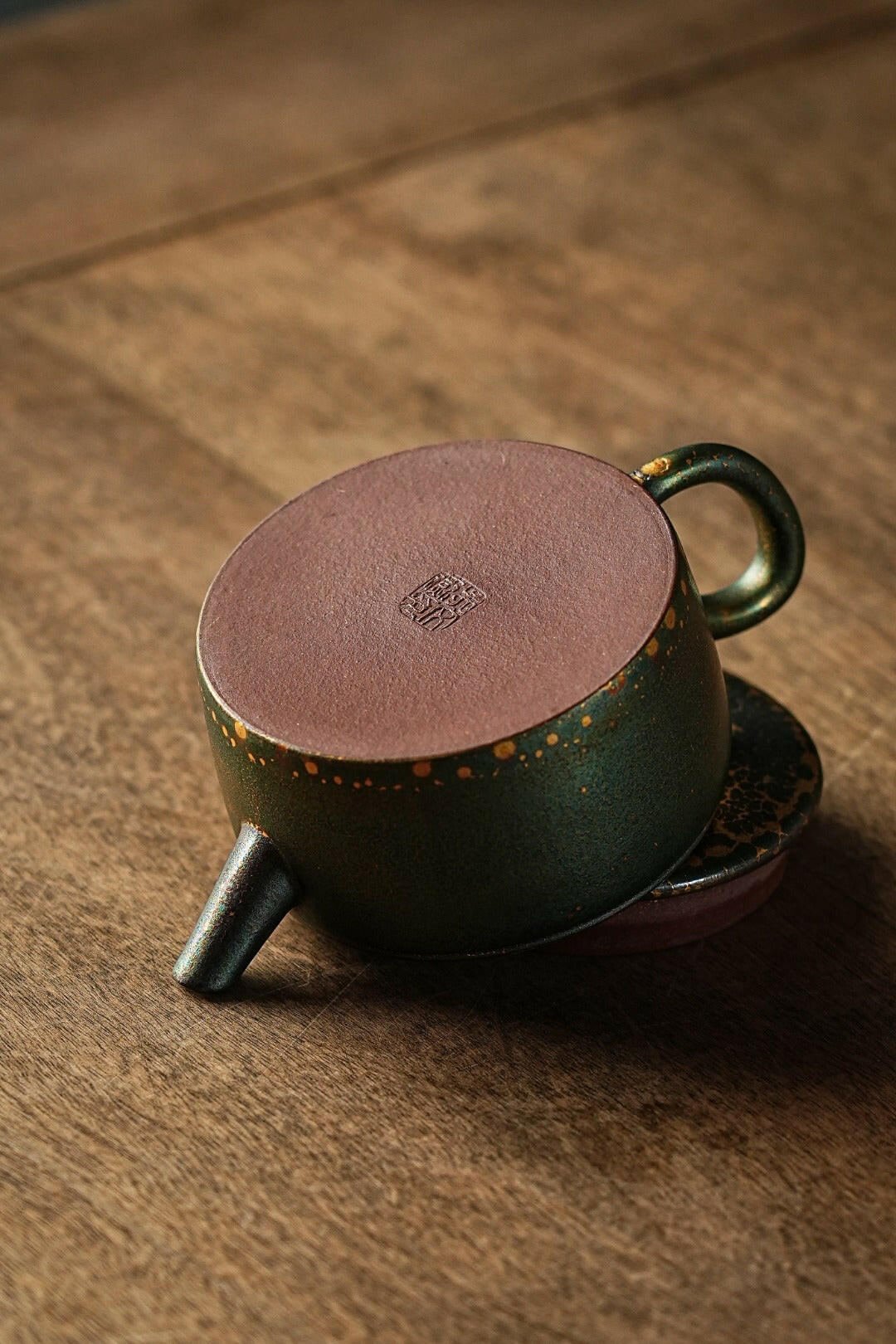 Han Wa 150cc - Yixing Handmade Teapot 江苏宜兴