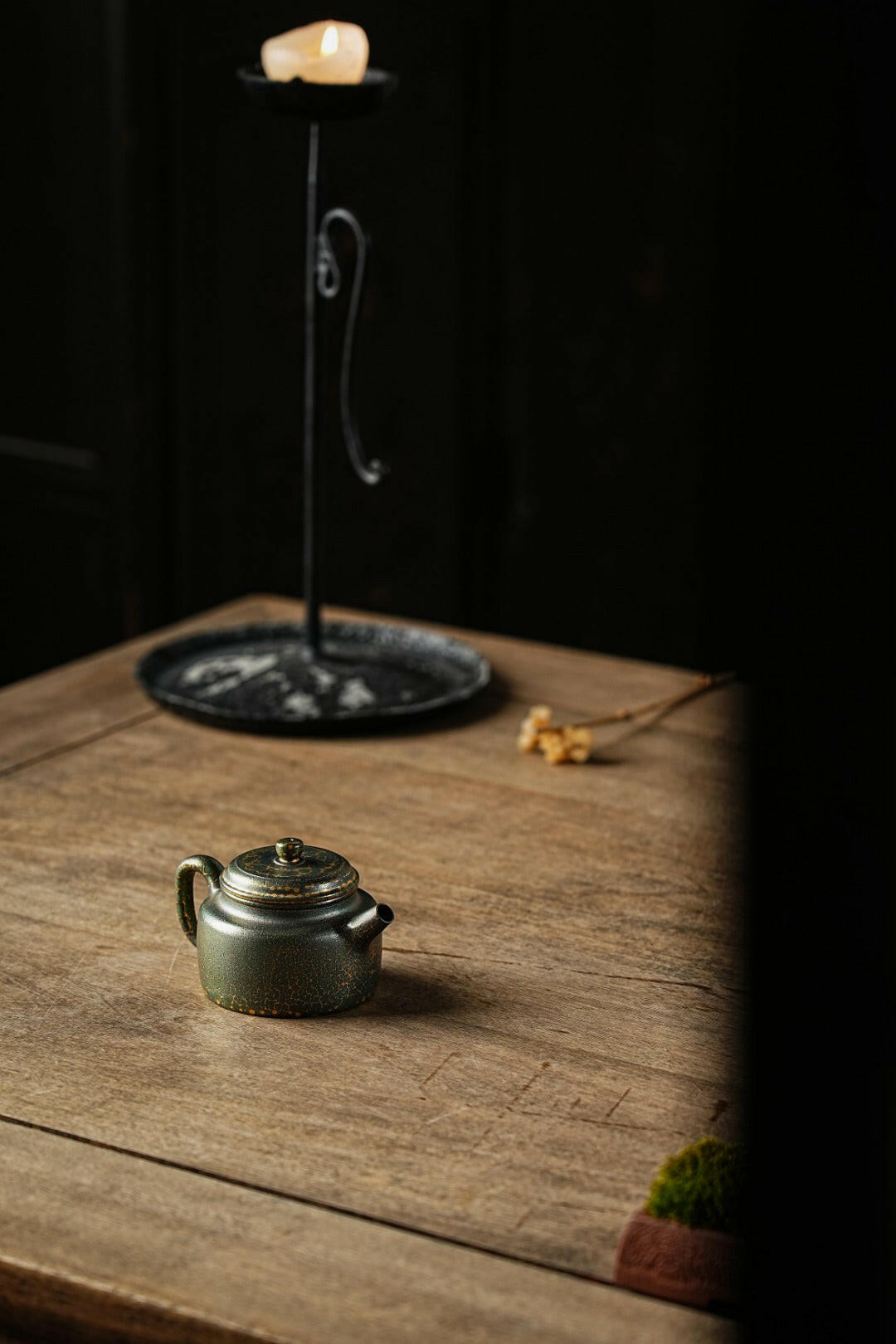 De Zhong 130cc - Yixing Handmade Teapot 江苏宜兴