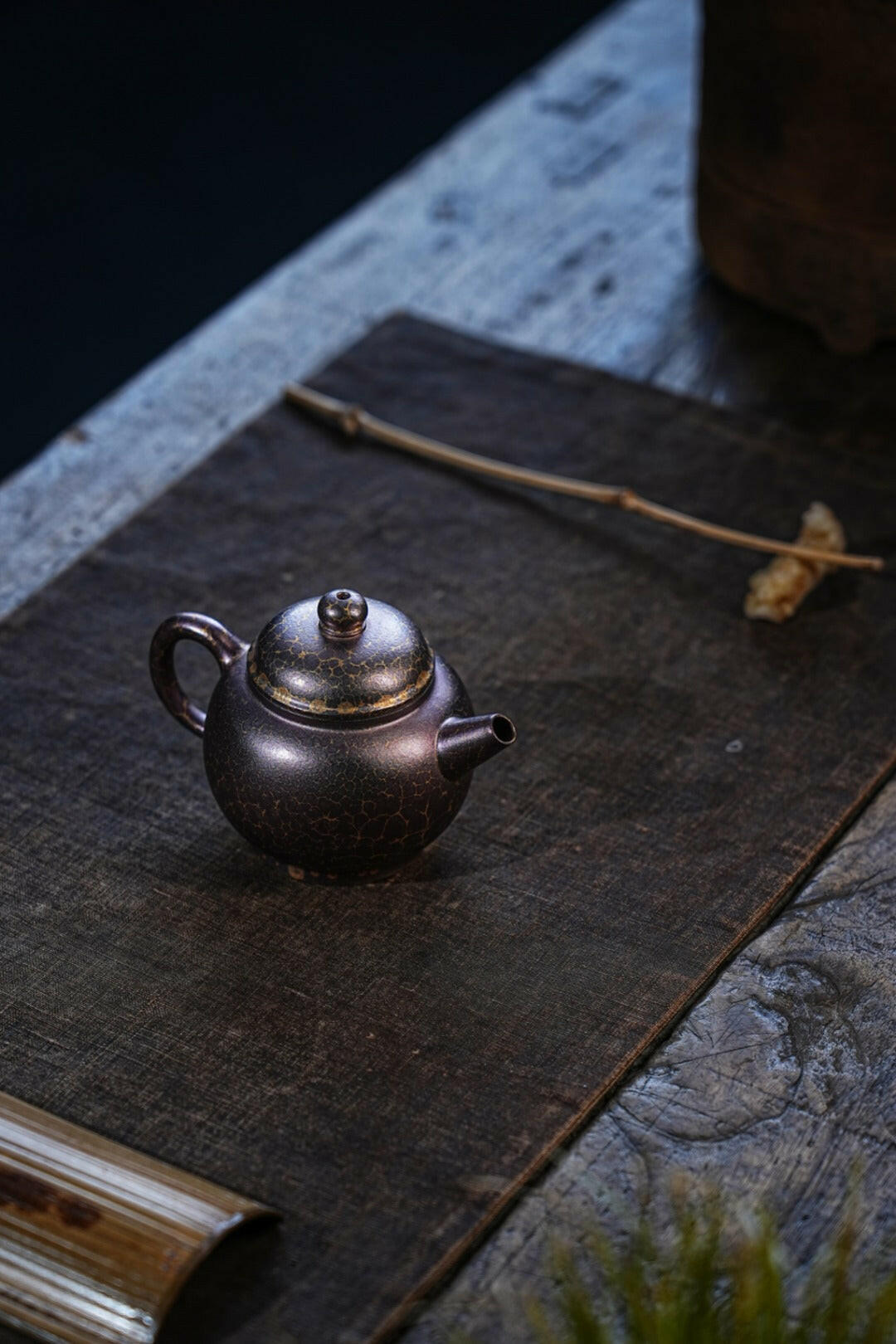 Ju Lun Zhu 100cc - Yixing Handmade Teapot 江苏宜兴