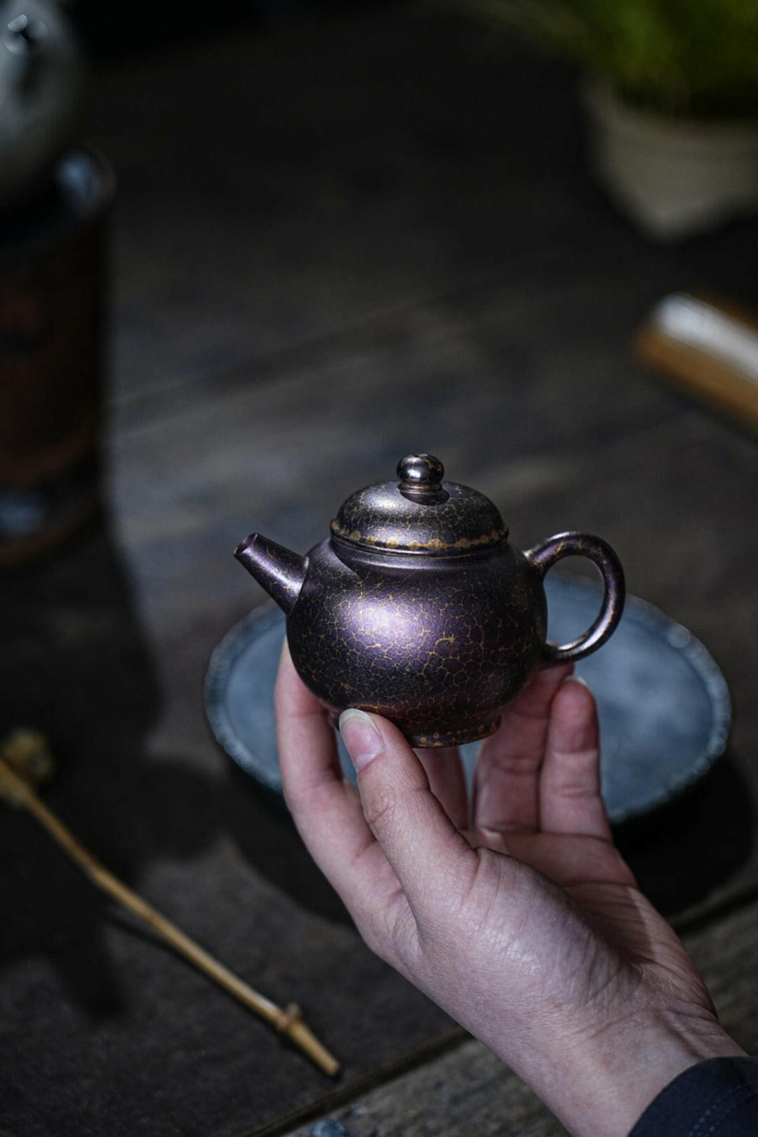 Ju Lun Zhu 100cc - Yixing Handmade Teapot 江苏宜兴