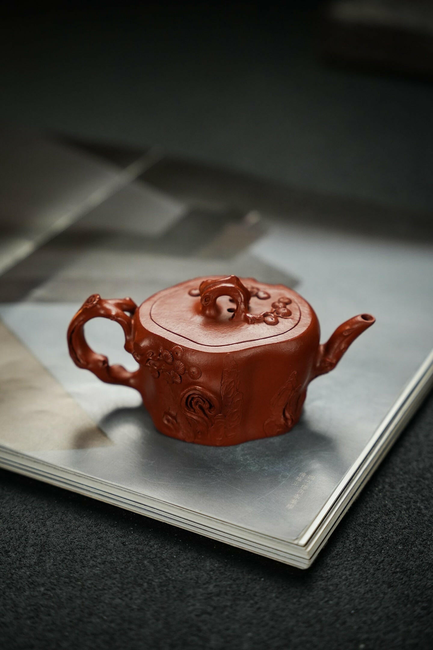 Li Yong Xiao Song Zhuang 130cc - Yixing Handmade Teapot 江苏宜兴