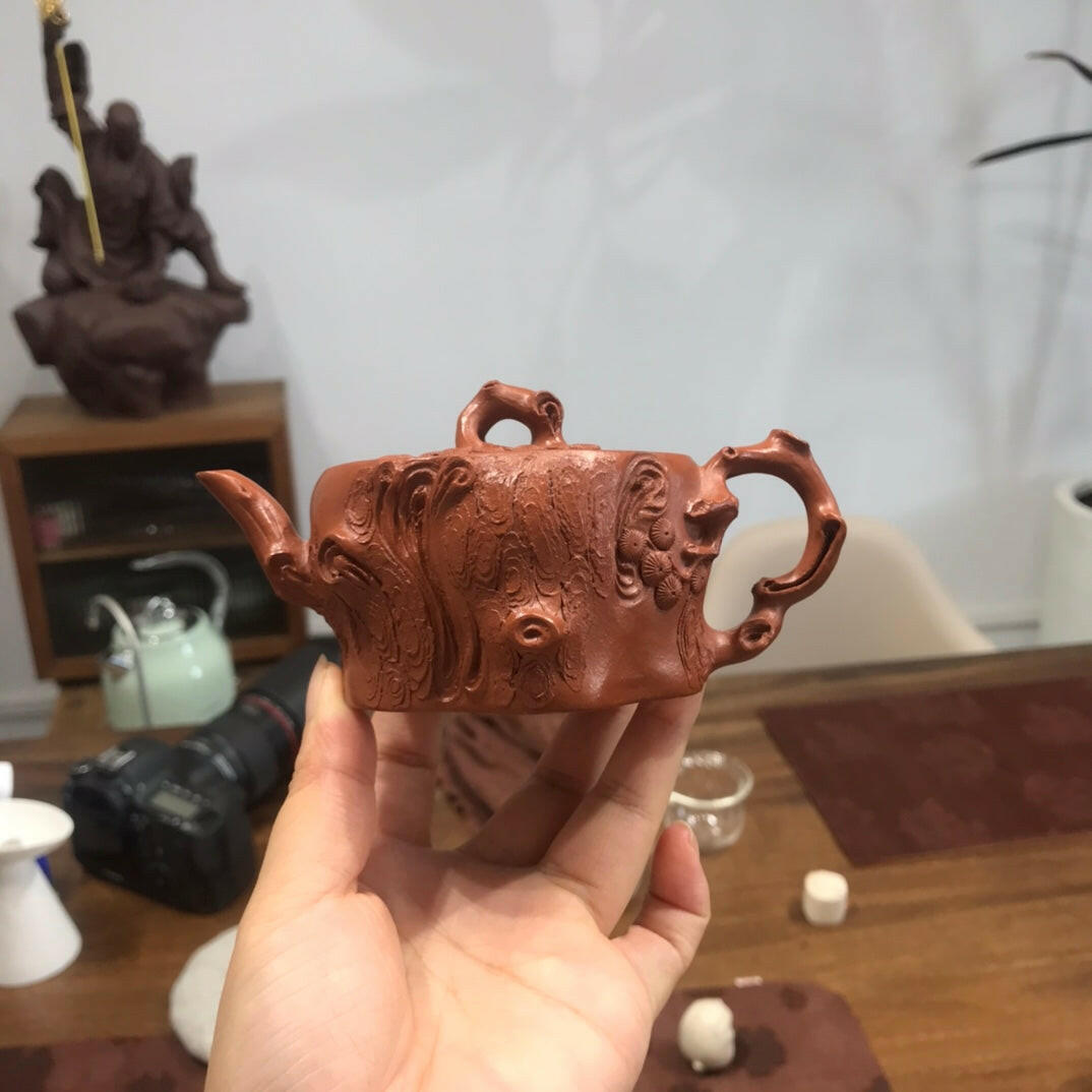 Li Yong Xiao Song Zhuang 130cc - Yixing Handmade Teapot 江苏宜兴