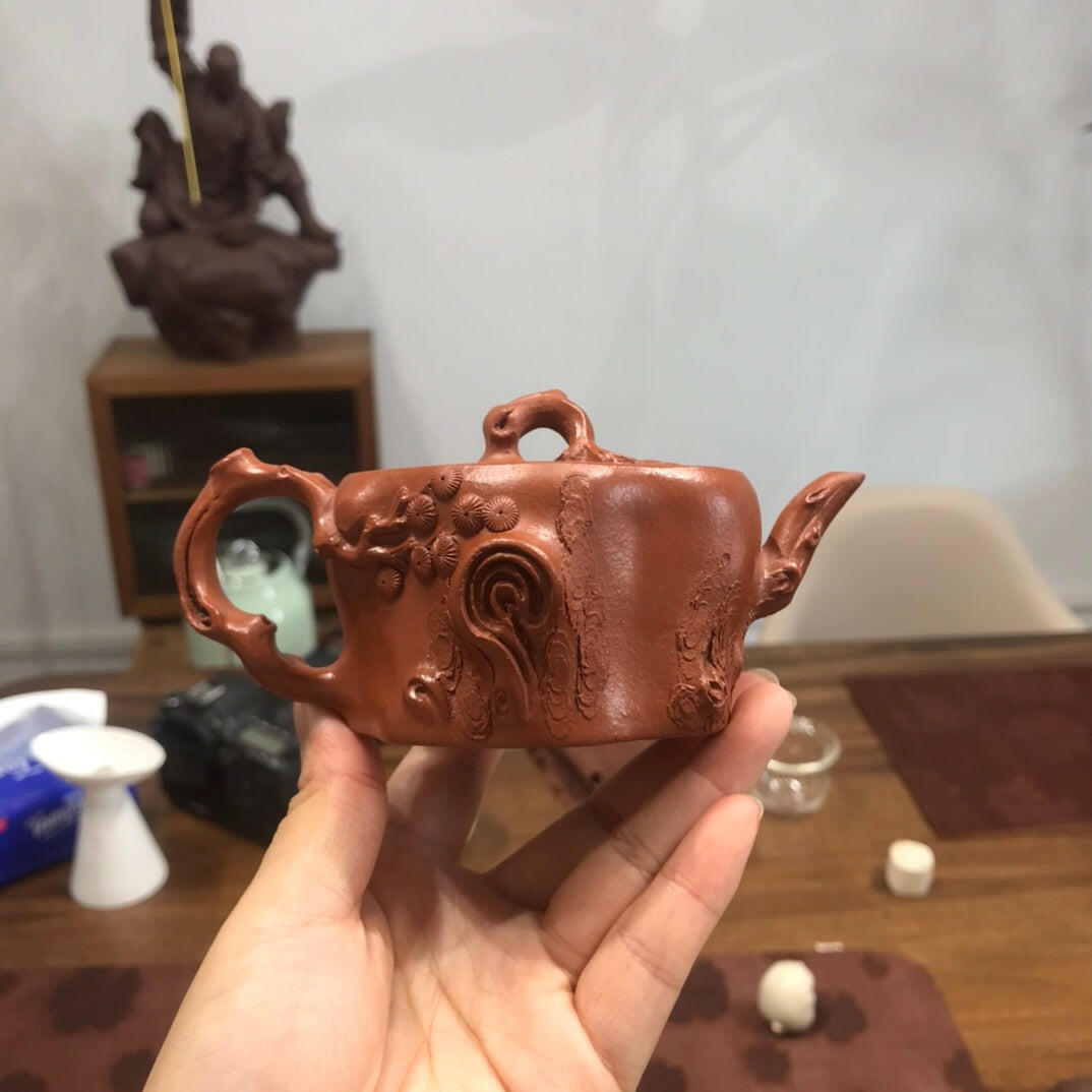 Li Yong Xiao Song Zhuang 130cc - Yixing Handmade Teapot 江苏宜兴