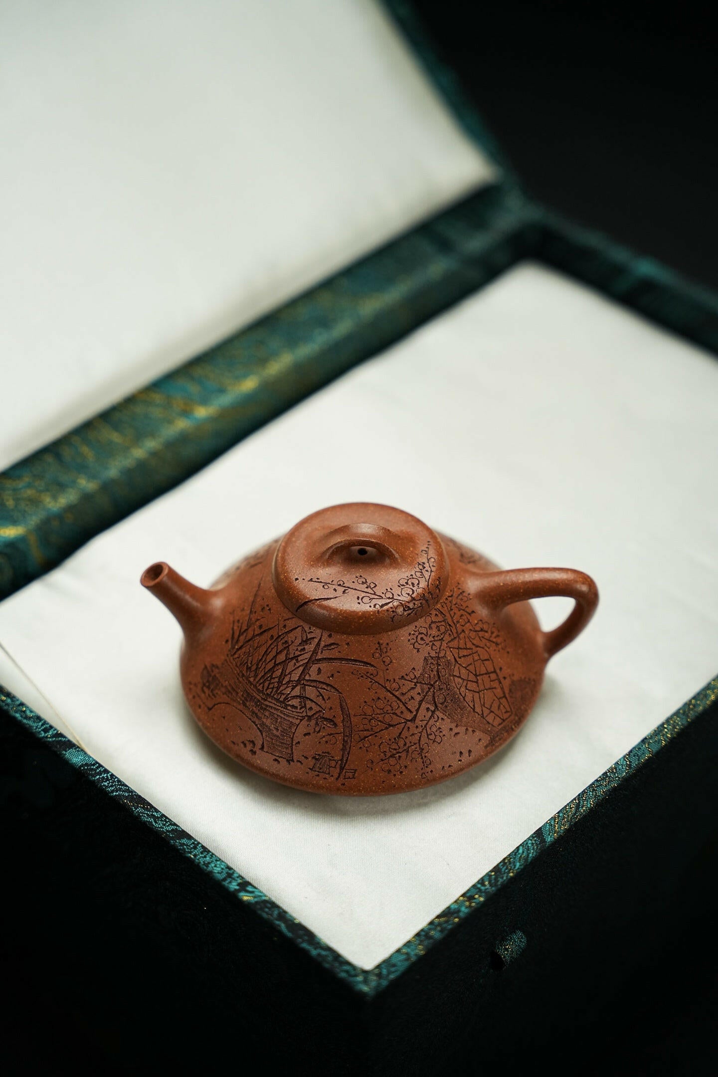 He Piao 150cc - Yixing Handmade Teapot 江苏宜兴
