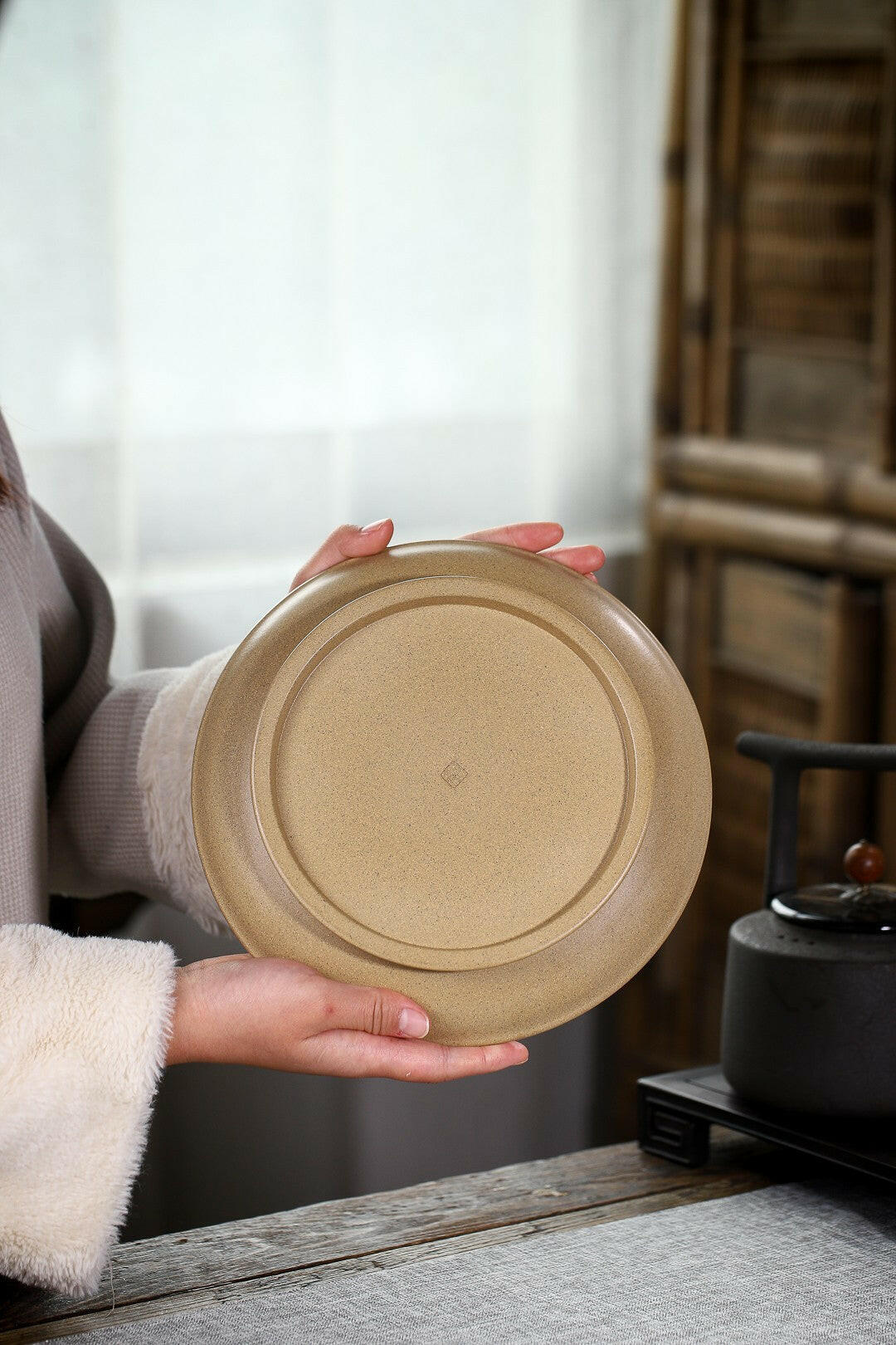 Yu Yue Long Men - Yixing Handmade Dry Bubble Tray 江苏宜兴