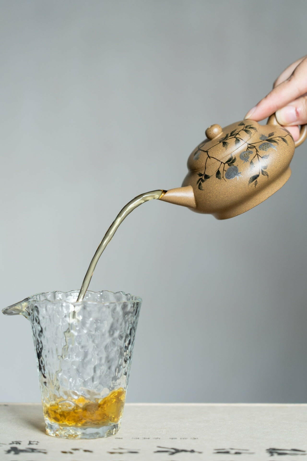 Shui Ping 190cc - Yixing Handmade Teapot 江苏宜兴