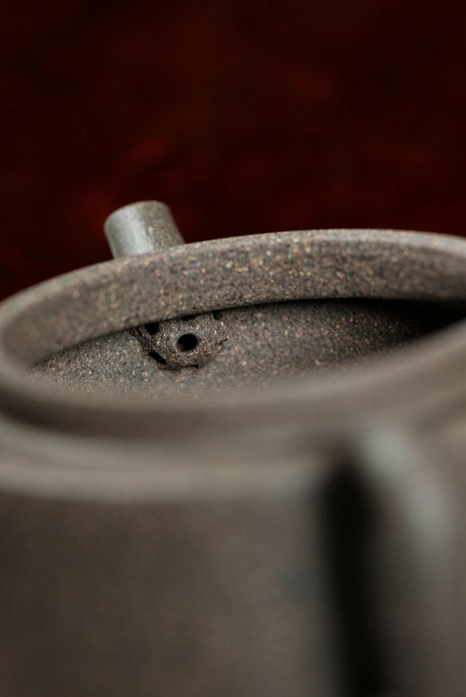 De Zhong 140cc - Yixing Handmade Teapot 江苏宜兴